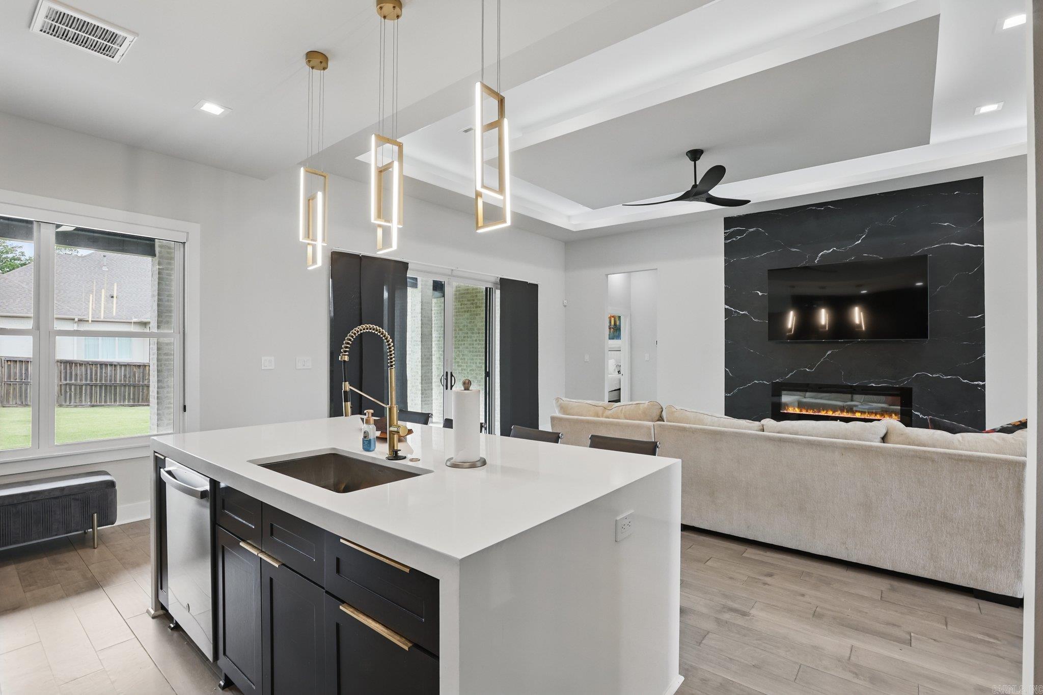 CHENAL VALLEY "CAUREL COURT" - Residential