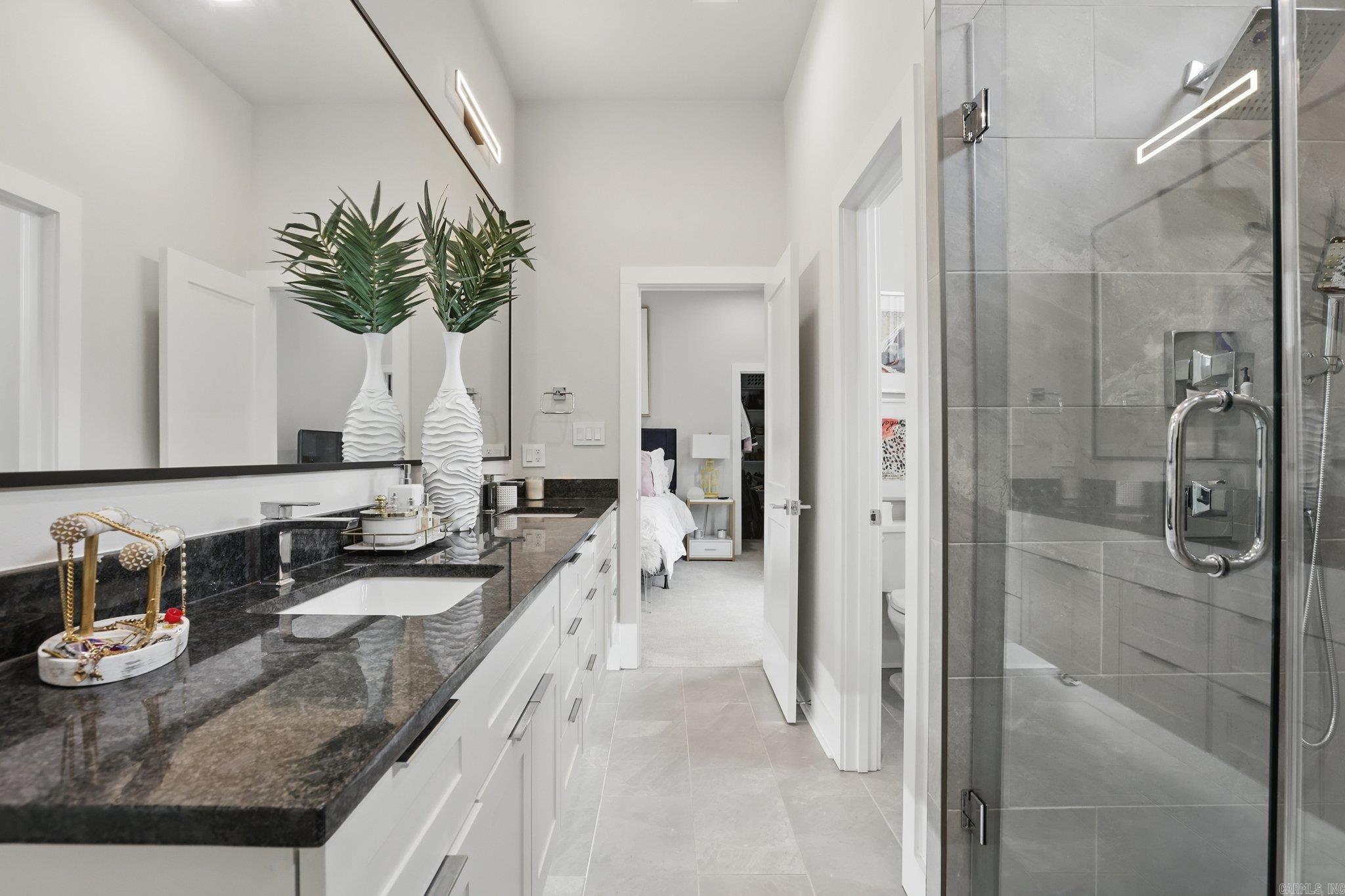 CHENAL VALLEY "CAUREL COURT" - Residential