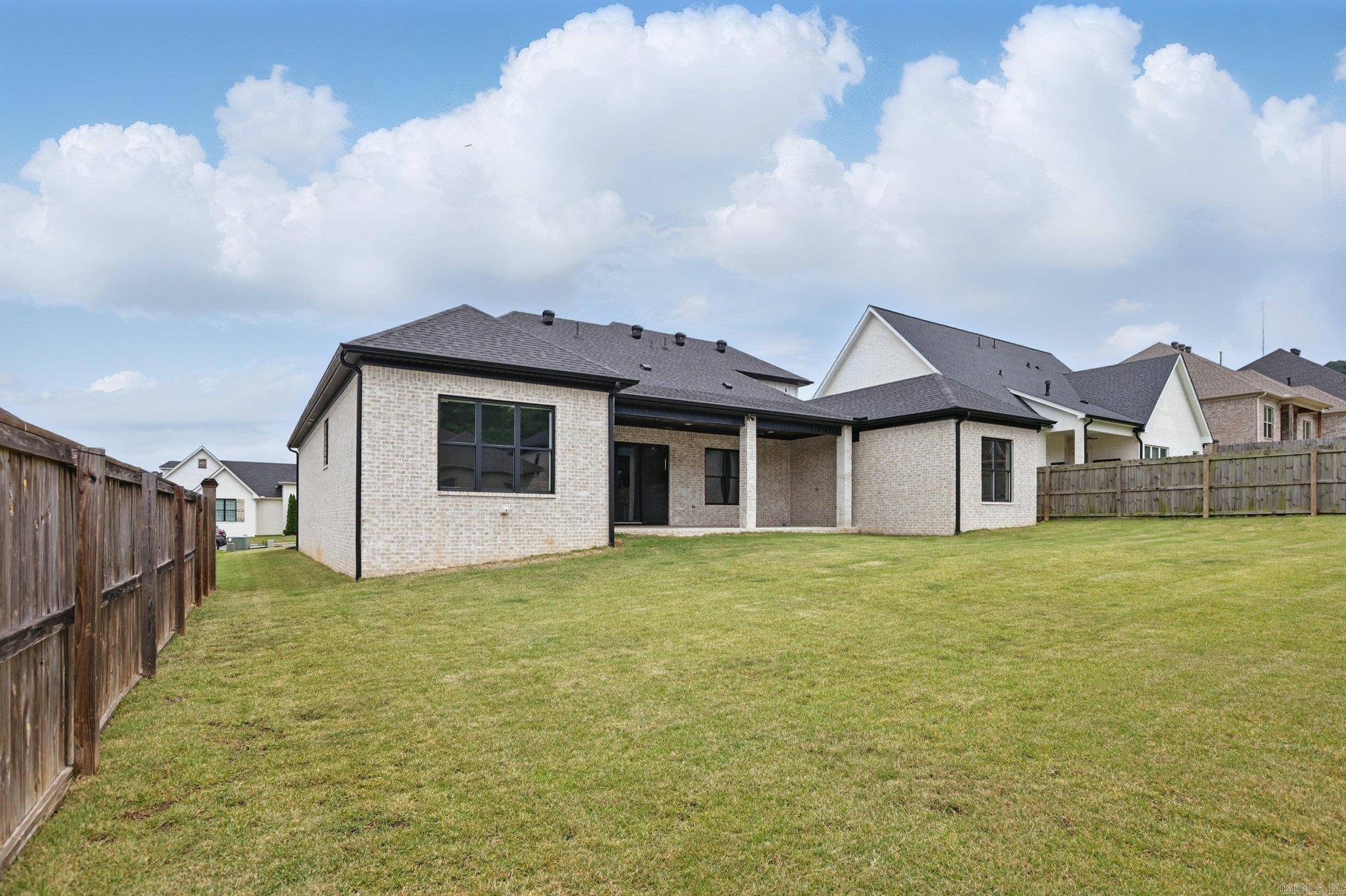 CHENAL VALLEY "CAUREL COURT" - Residential