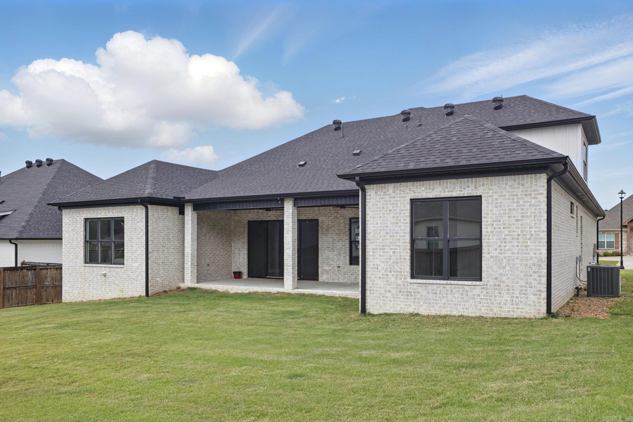 CHENAL VALLEY "CAUREL COURT" - Residential