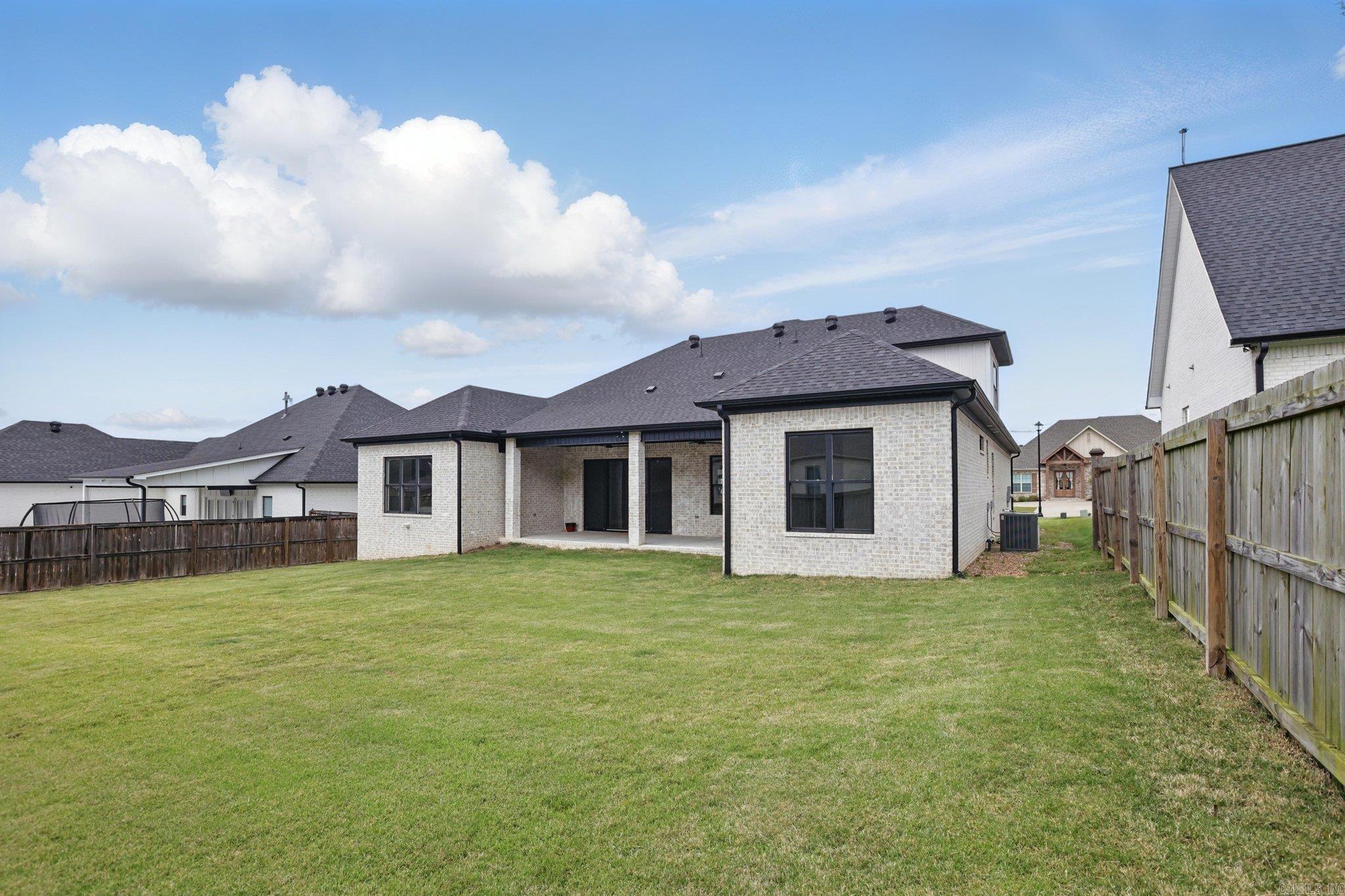 CHENAL VALLEY "CAUREL COURT" - Residential