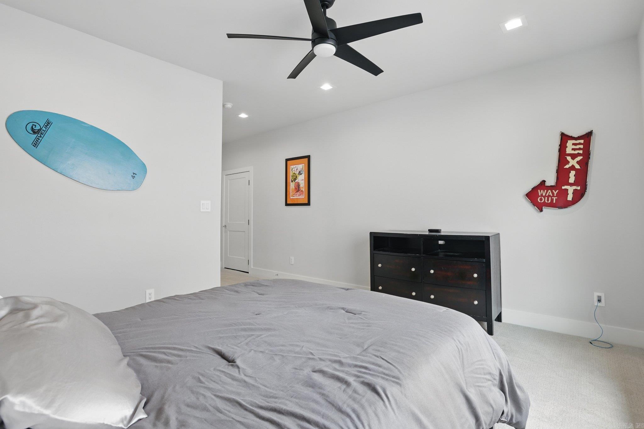 CHENAL VALLEY "CAUREL COURT" - Residential