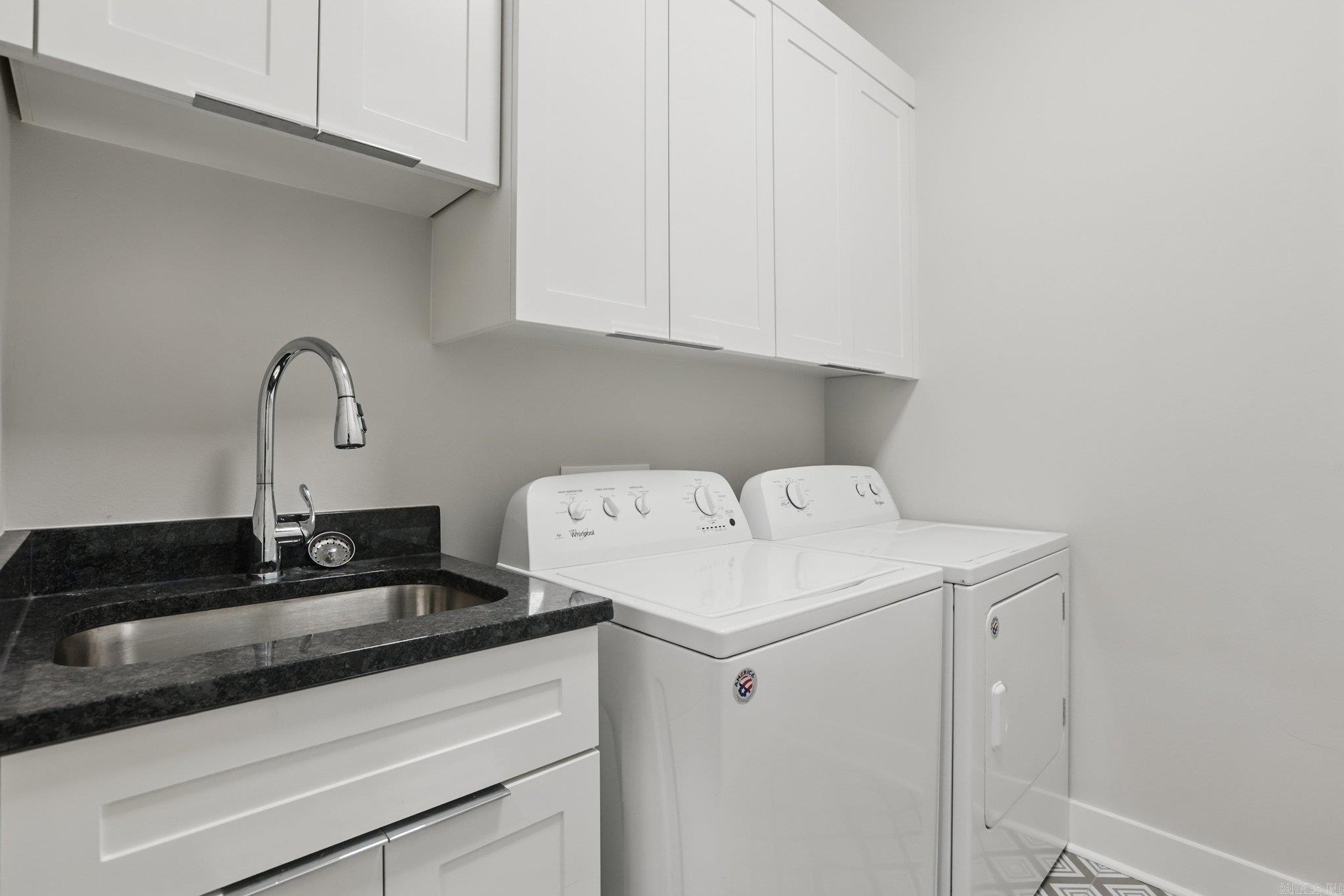 CHENAL VALLEY "CAUREL COURT" - Residential