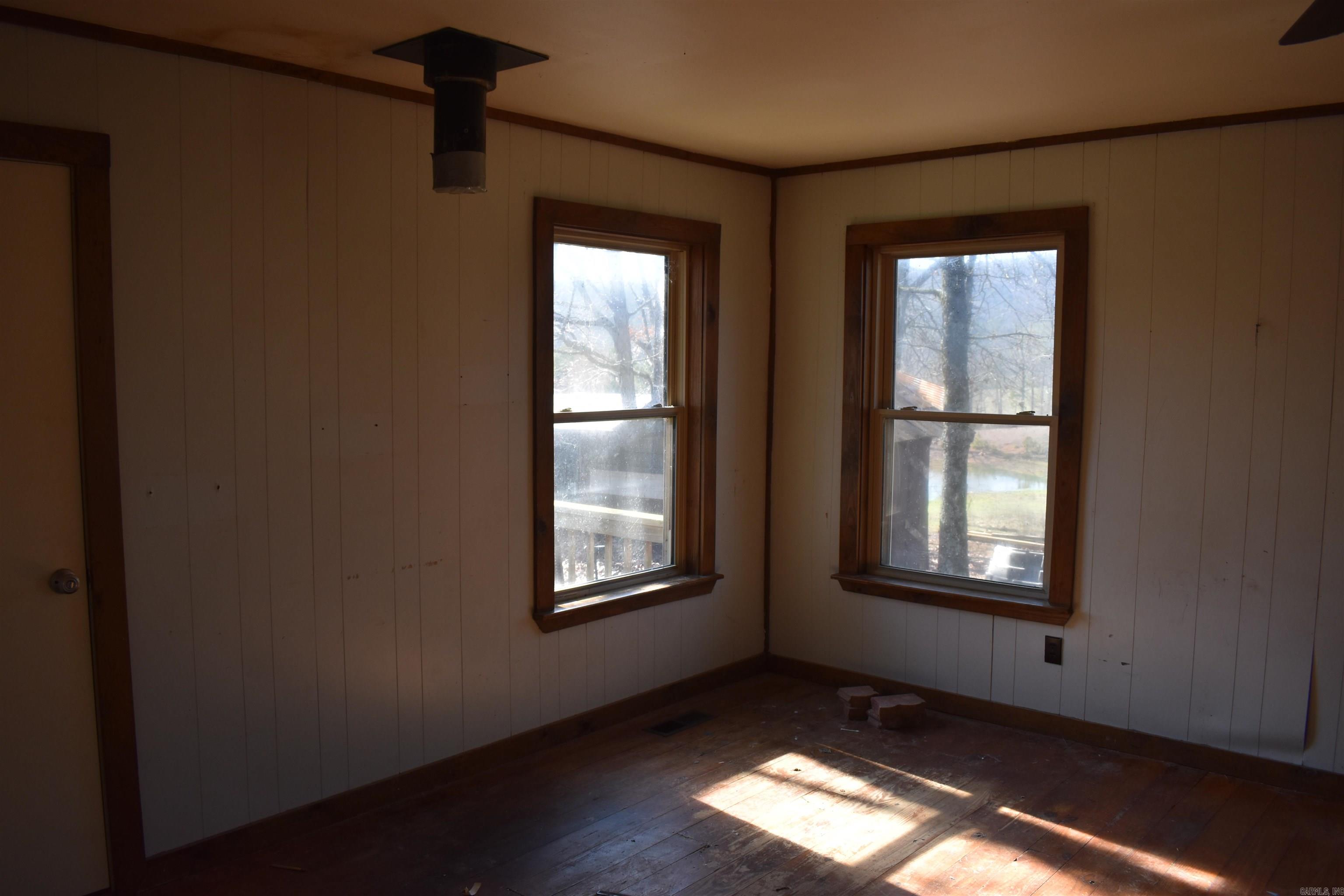 Metes & Bounds - Farm