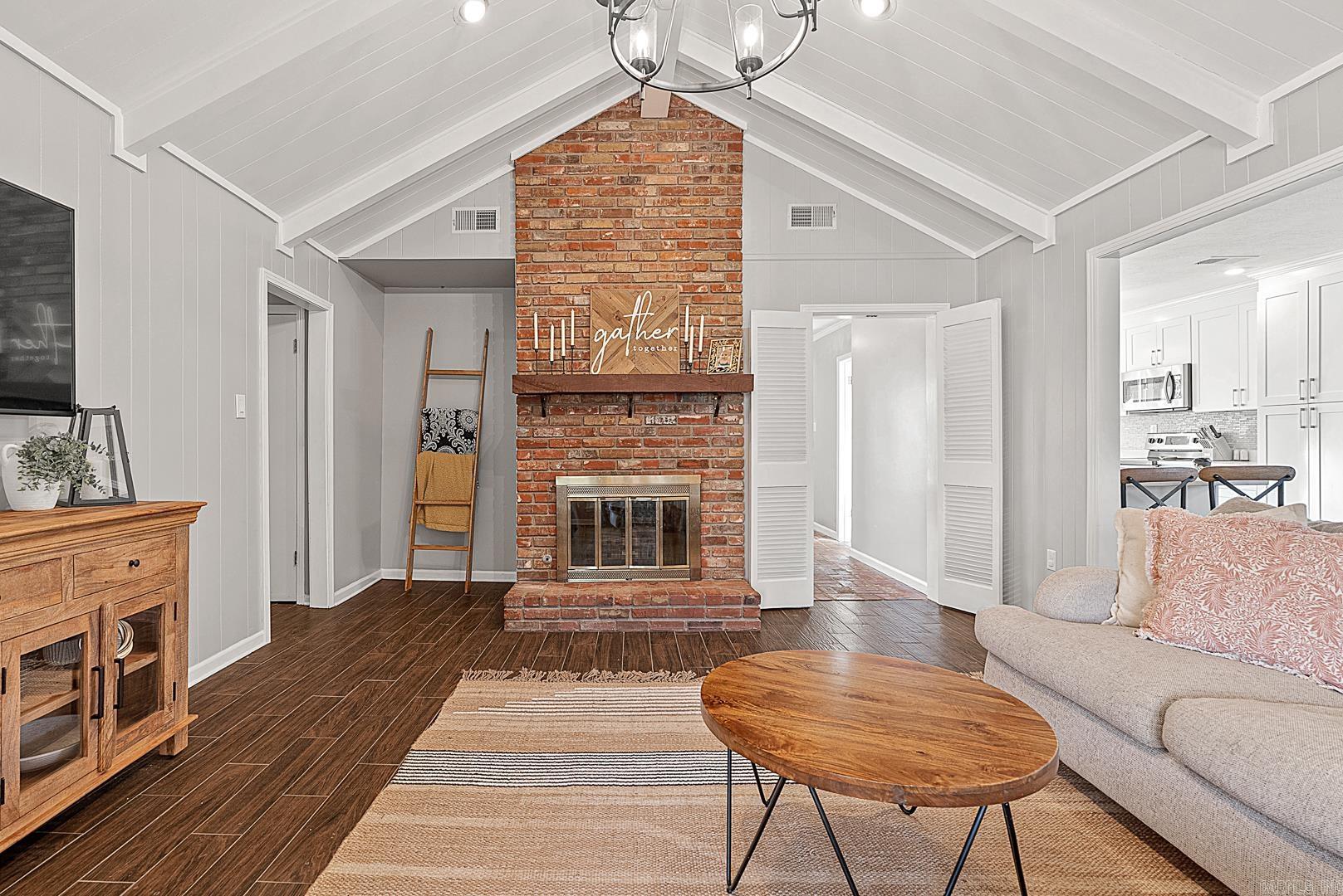 INDIAN TRAILS - Residential