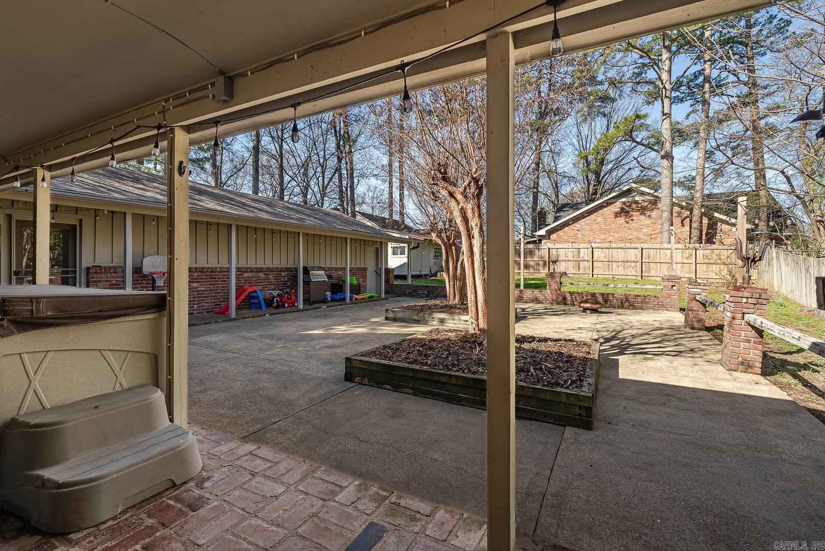 INDIAN TRAILS - Residential