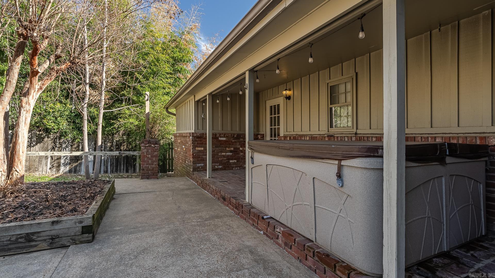 INDIAN TRAILS - Residential