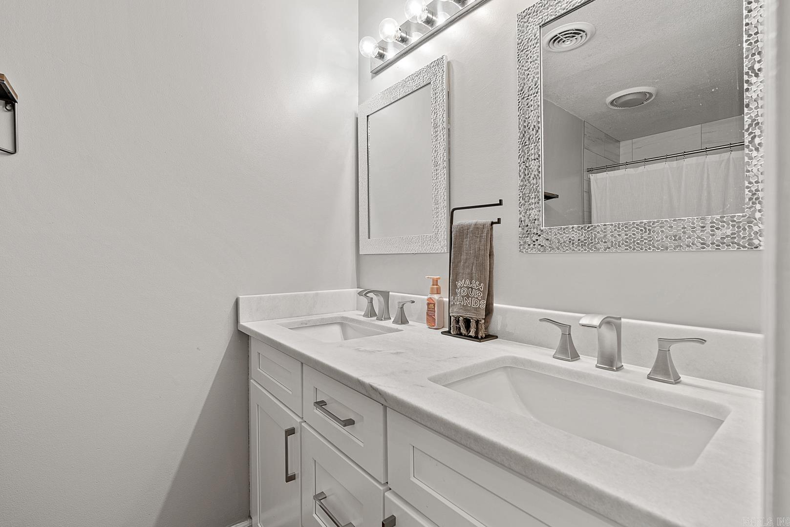 INDIAN TRAILS - Residential