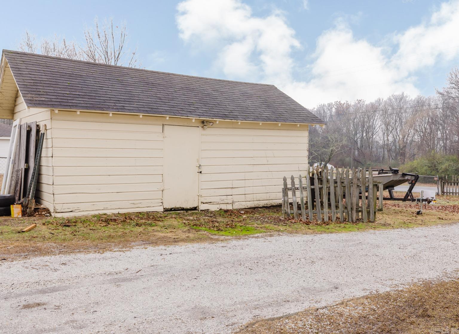 Metes & Bounds - Residential