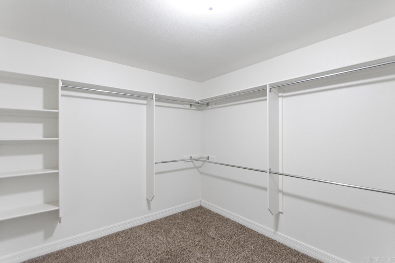 PLEASANT FOREST - Residential