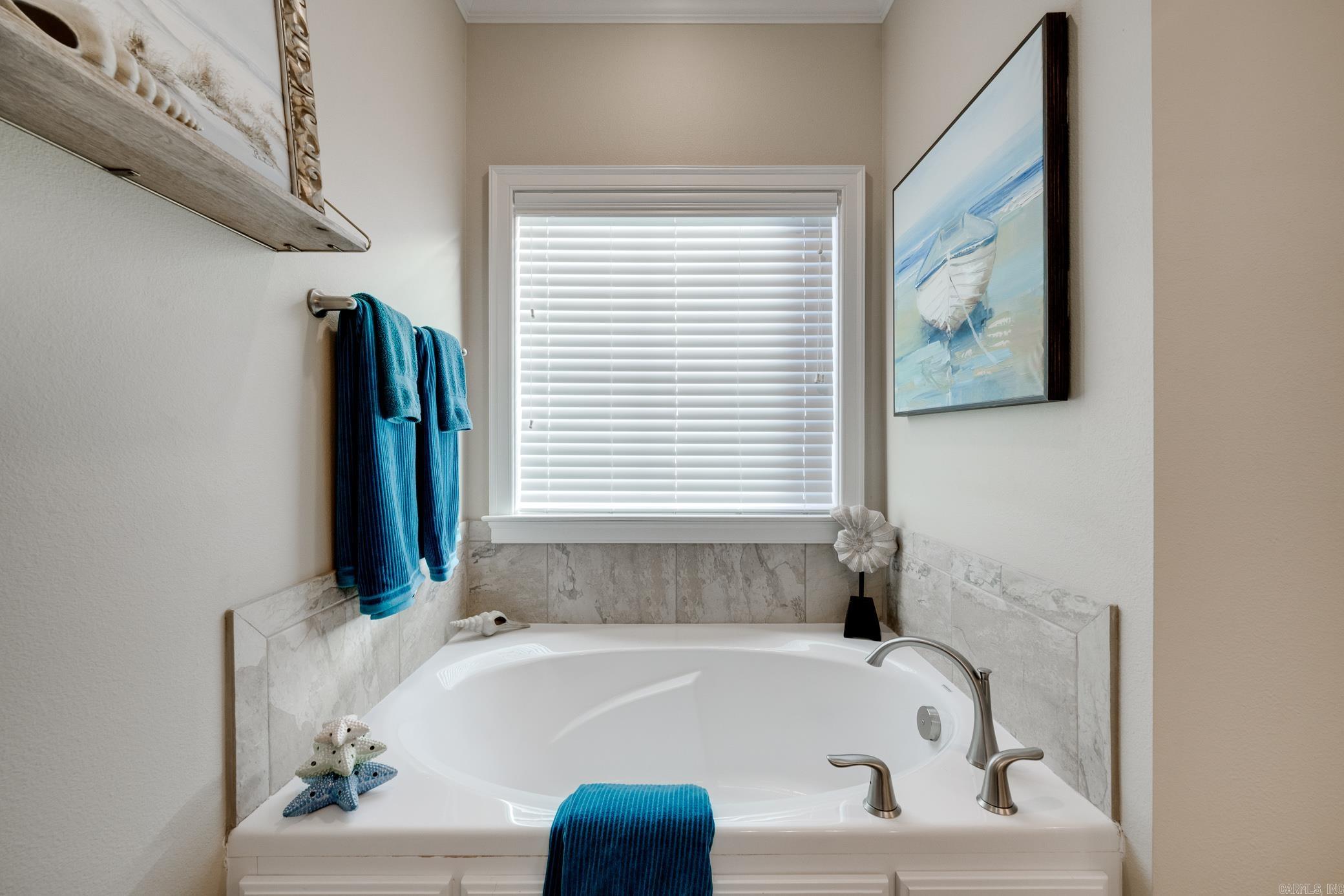 SALEM WOODS - Residential