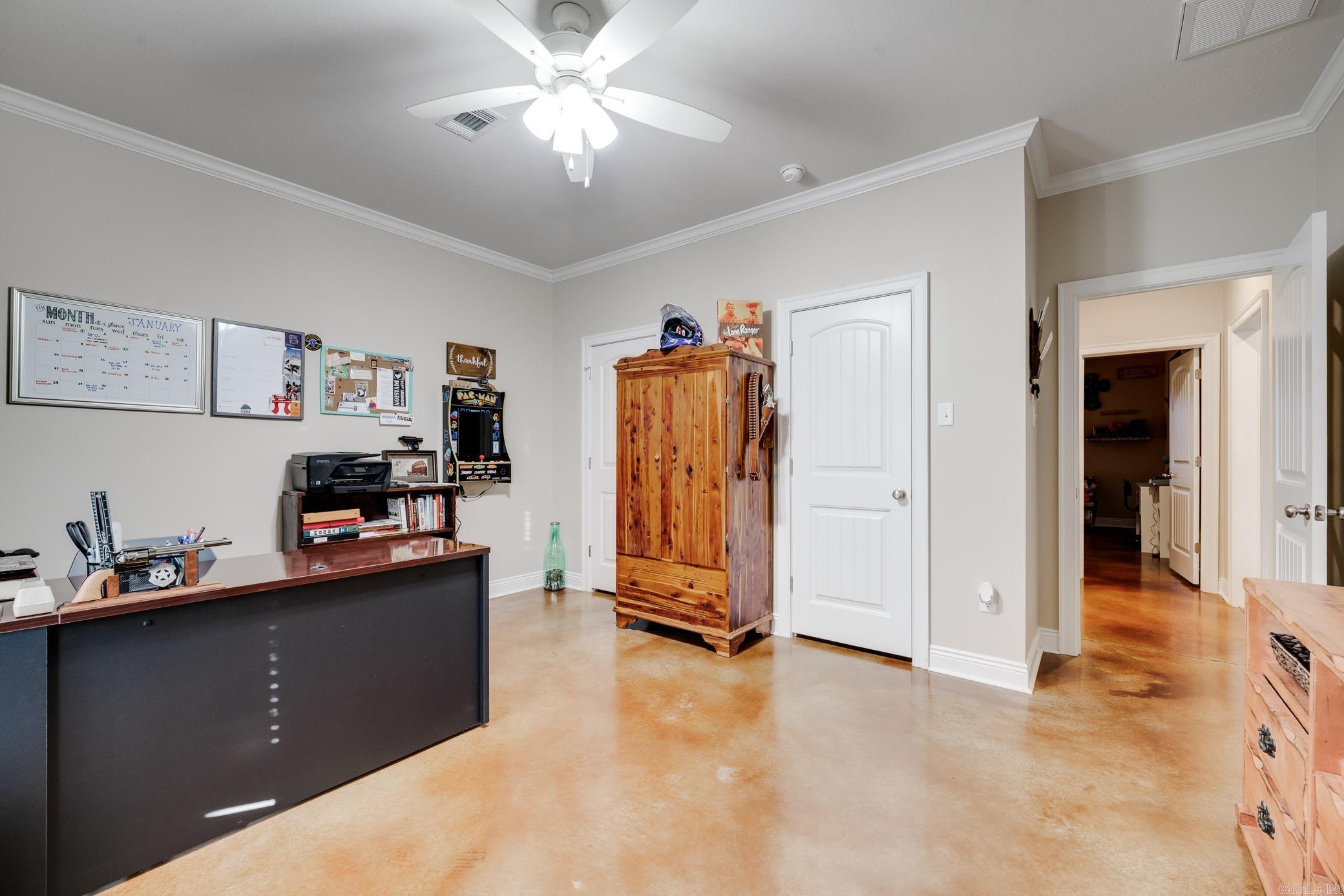 SALEM WOODS - Residential