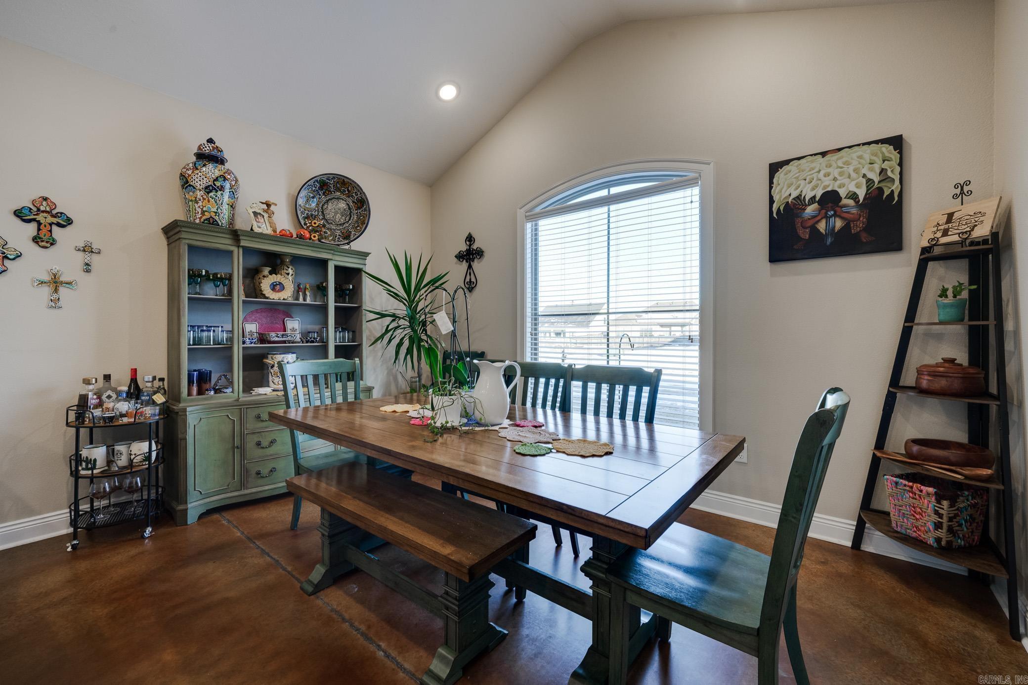 SALEM WOODS - Residential