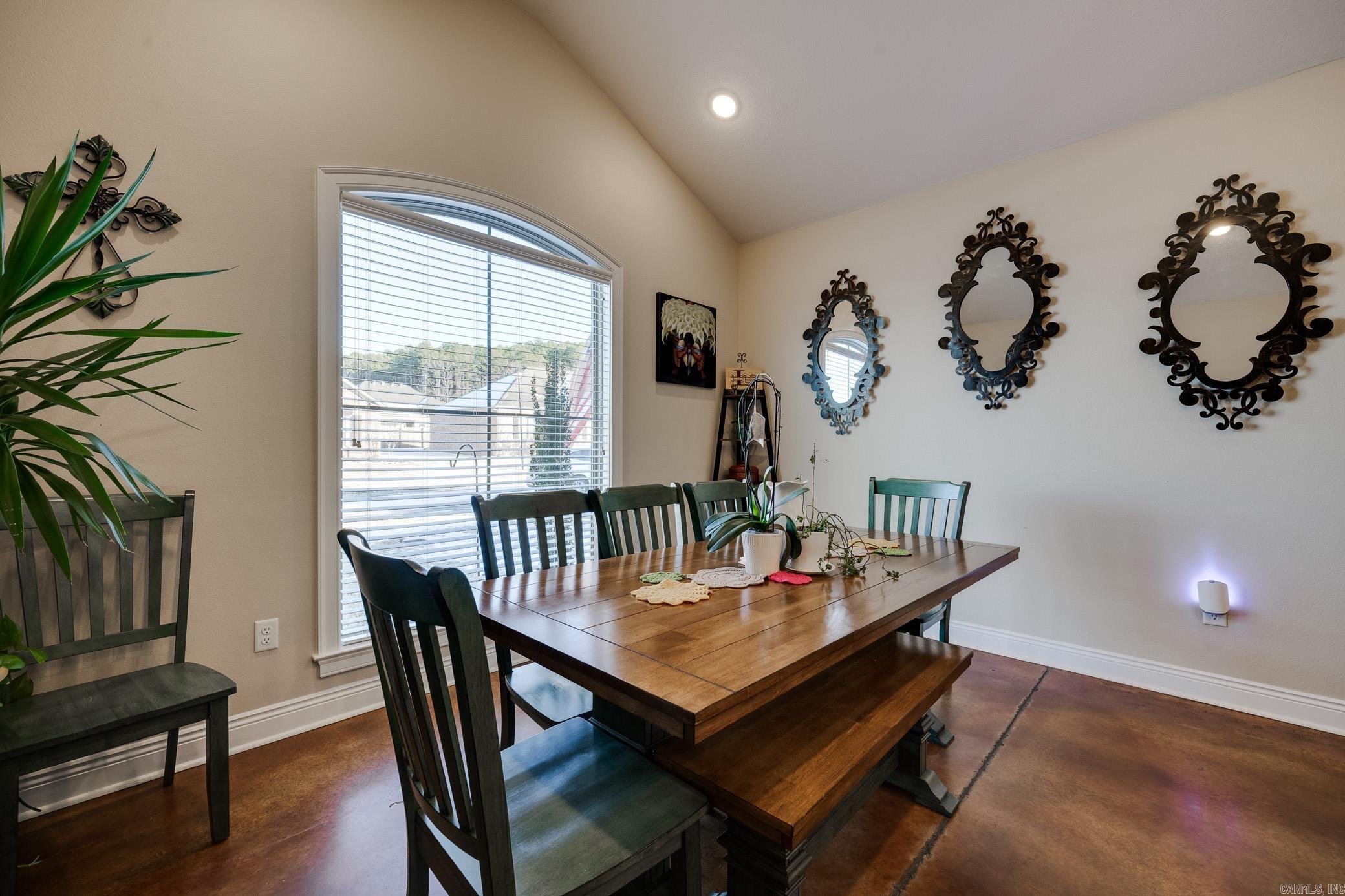 SALEM WOODS - Residential