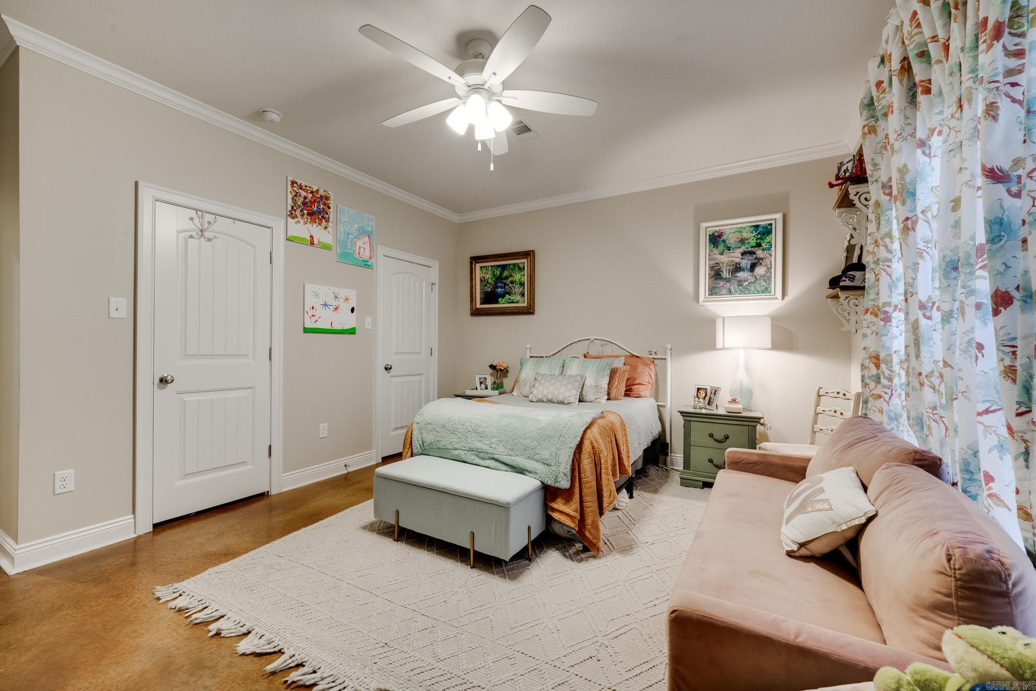 SALEM WOODS - Residential