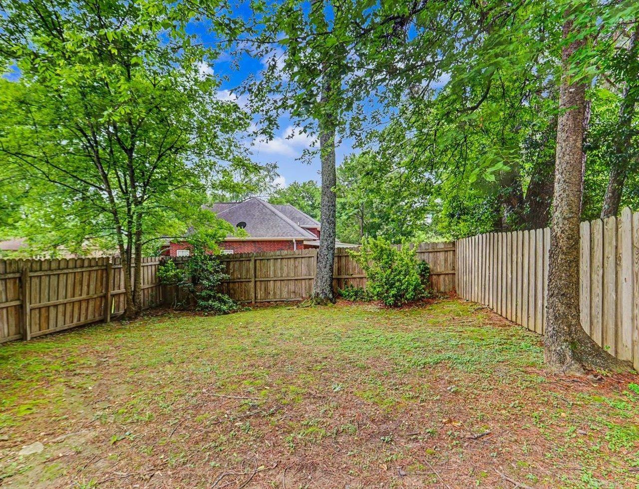 SHADY WOODS - Residential