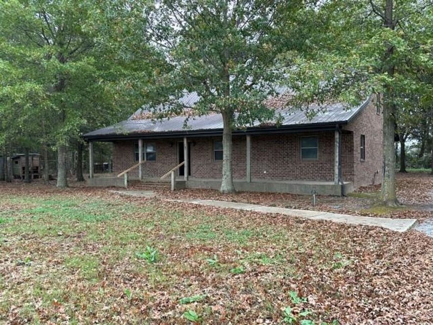 Beautiful open floor plan 3 bedroom 2 1/2 bath home with approximately 15.58 acres. This home already has a slab installed for a shop/garage to be built and pasture is fenced.  HUD case# 031-552257. Agents /purchasers refer to HUDHomestore.gov for info on buying and bidding on HUD-owned homes. Sold AS-IS. Managed by www.olympusams-at.com. Buyer cannot enter property without a licensed agent. No Seller Property Disclosure will be provided.