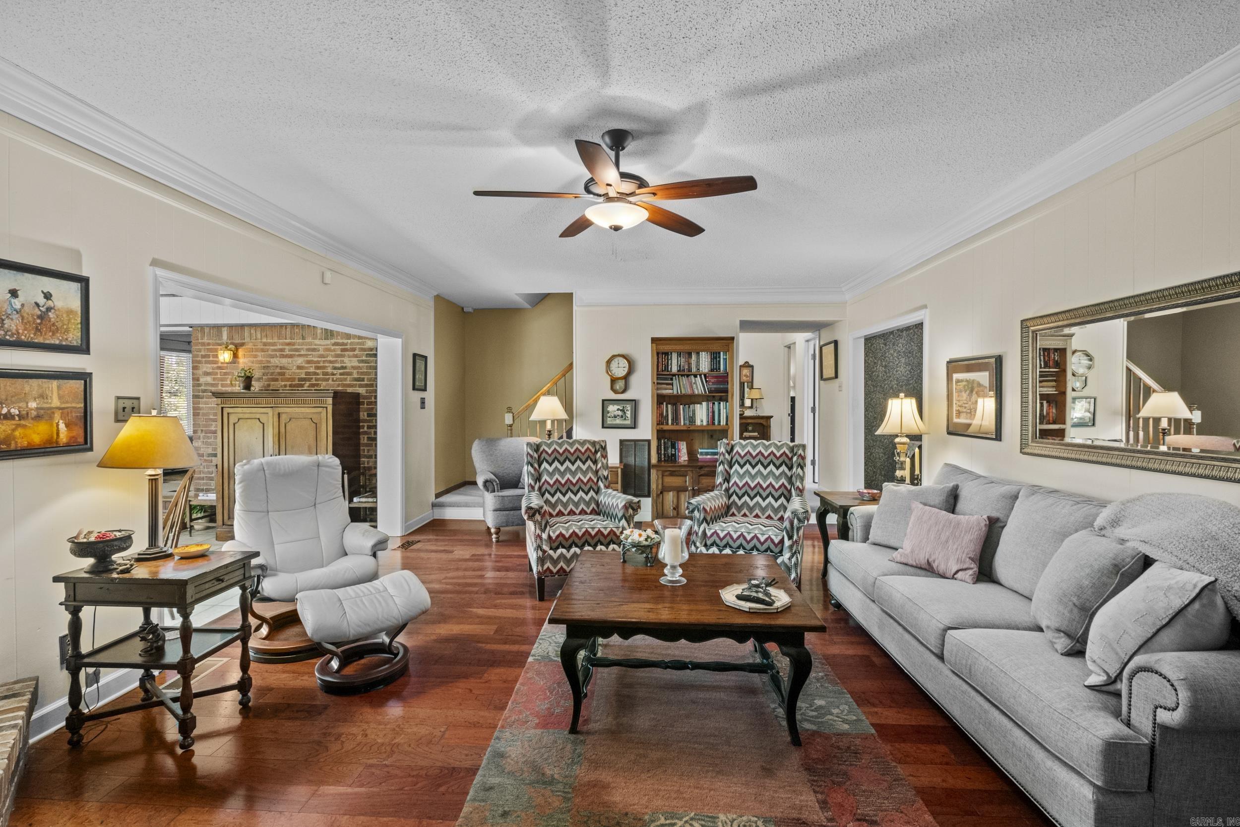 INDIAN HILLS - Residential
