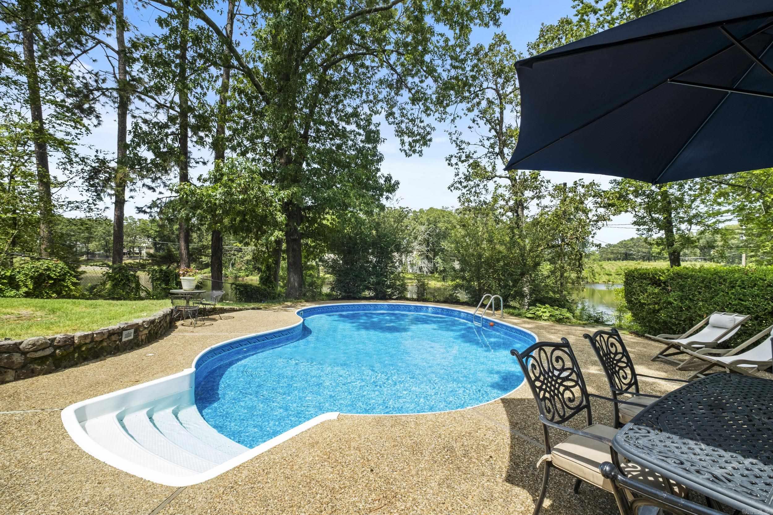 INDIAN HILLS - Residential