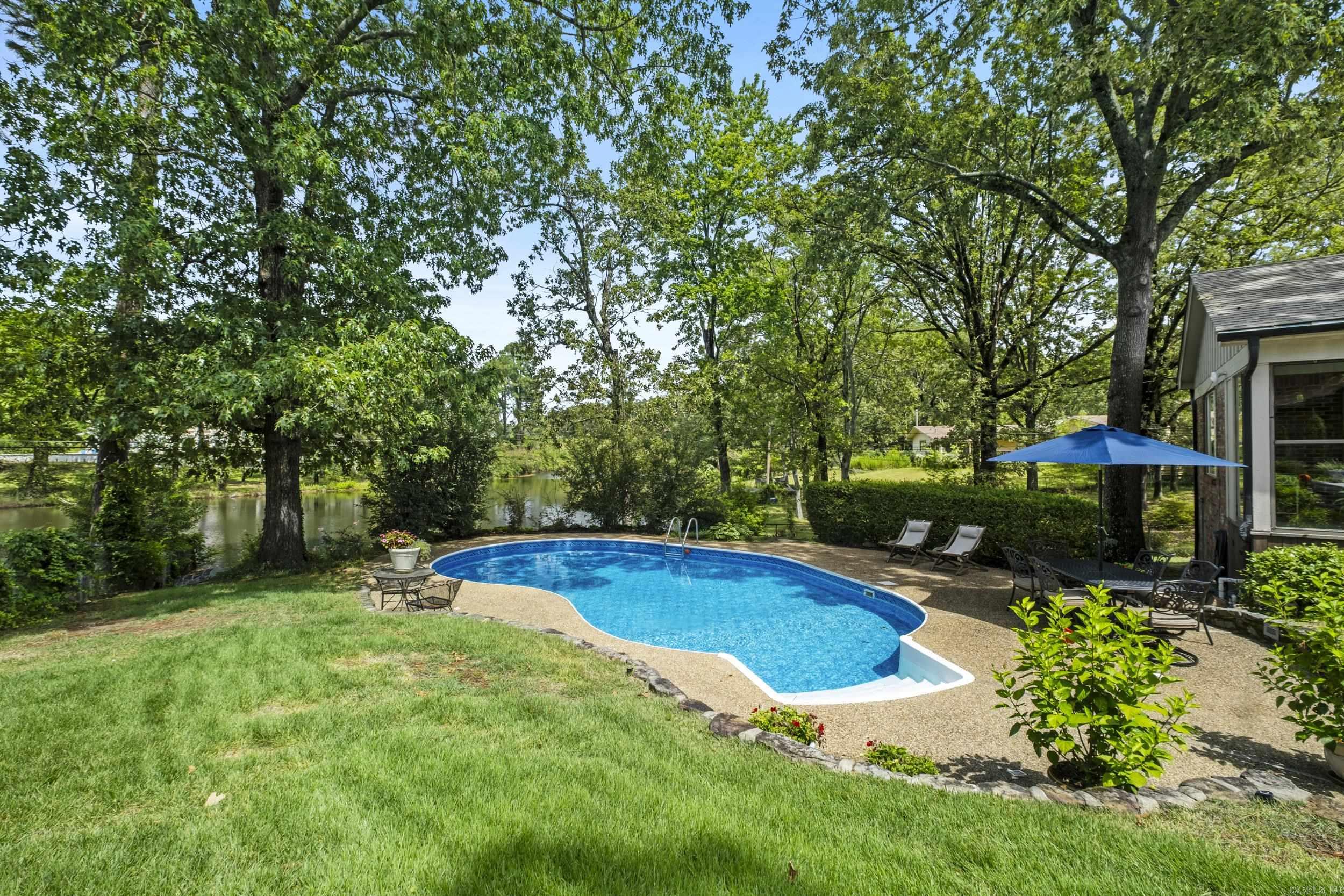 INDIAN HILLS - Residential
