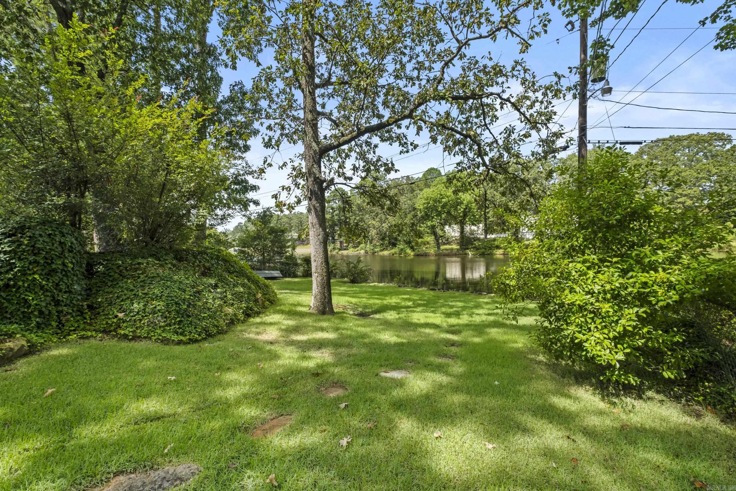 INDIAN HILLS - Residential