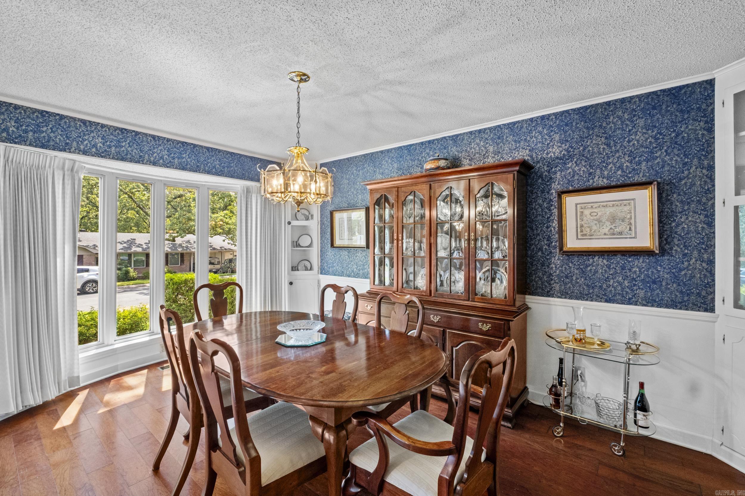 INDIAN HILLS - Residential