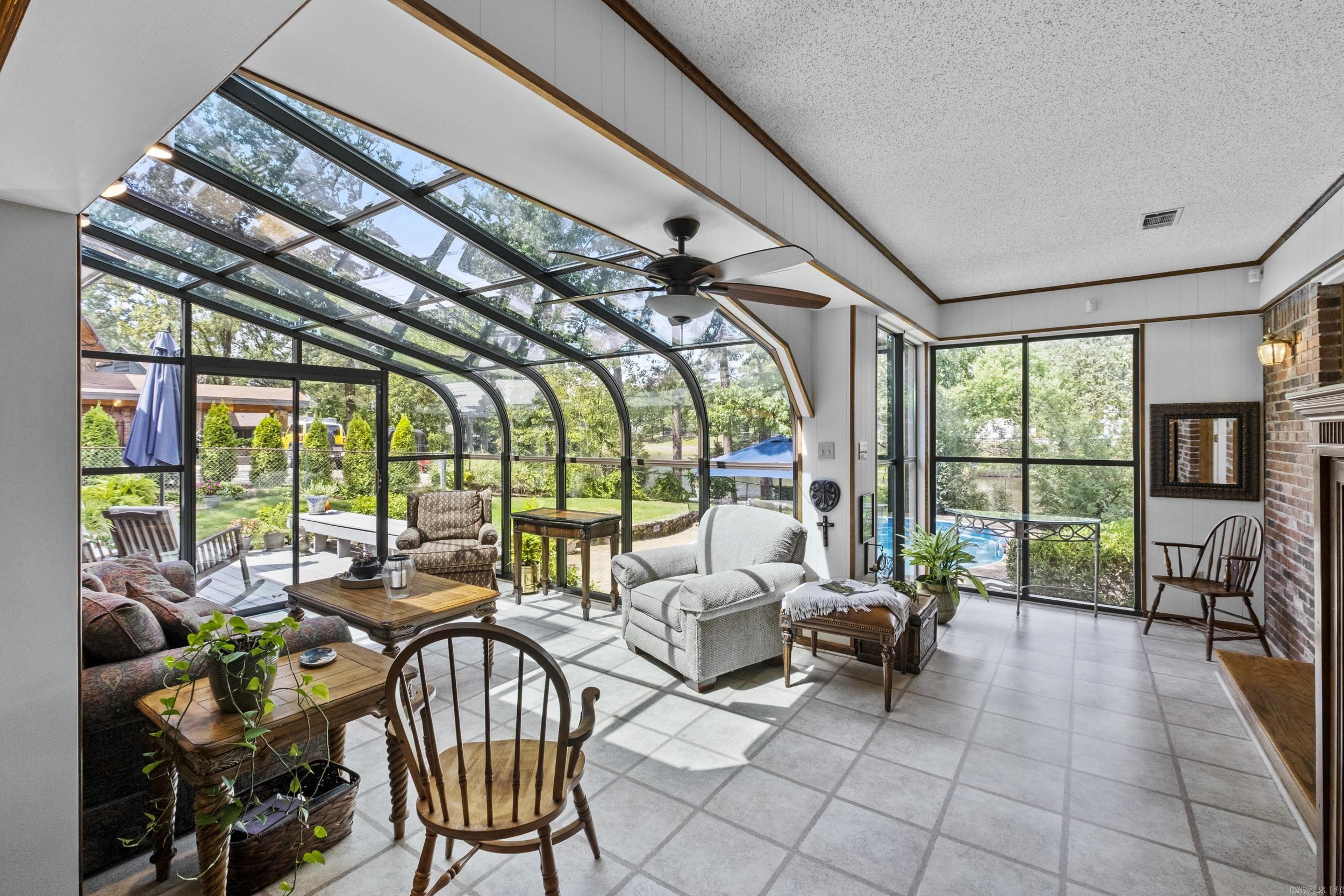 INDIAN HILLS - Residential