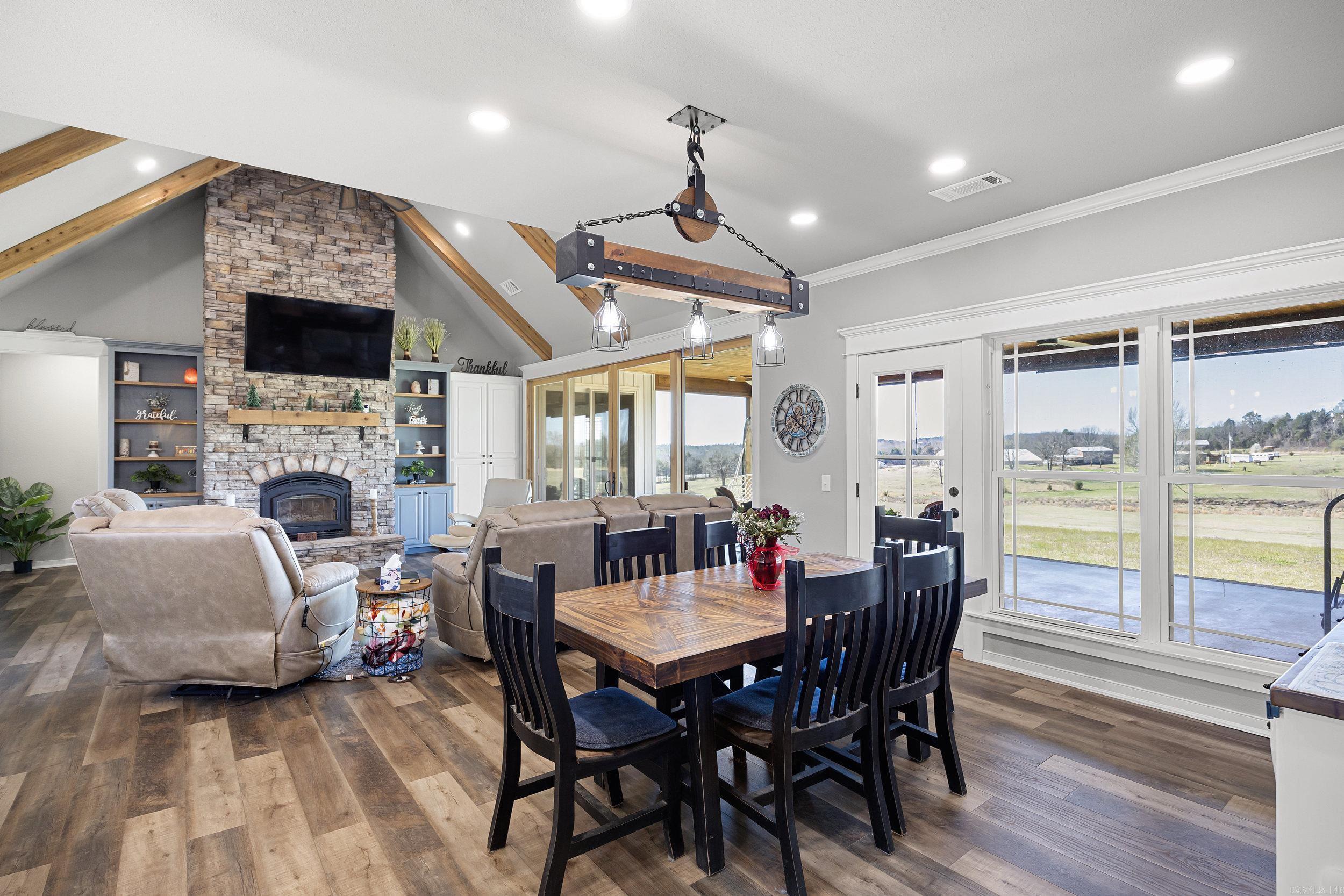 Metes & Bounds - Residential