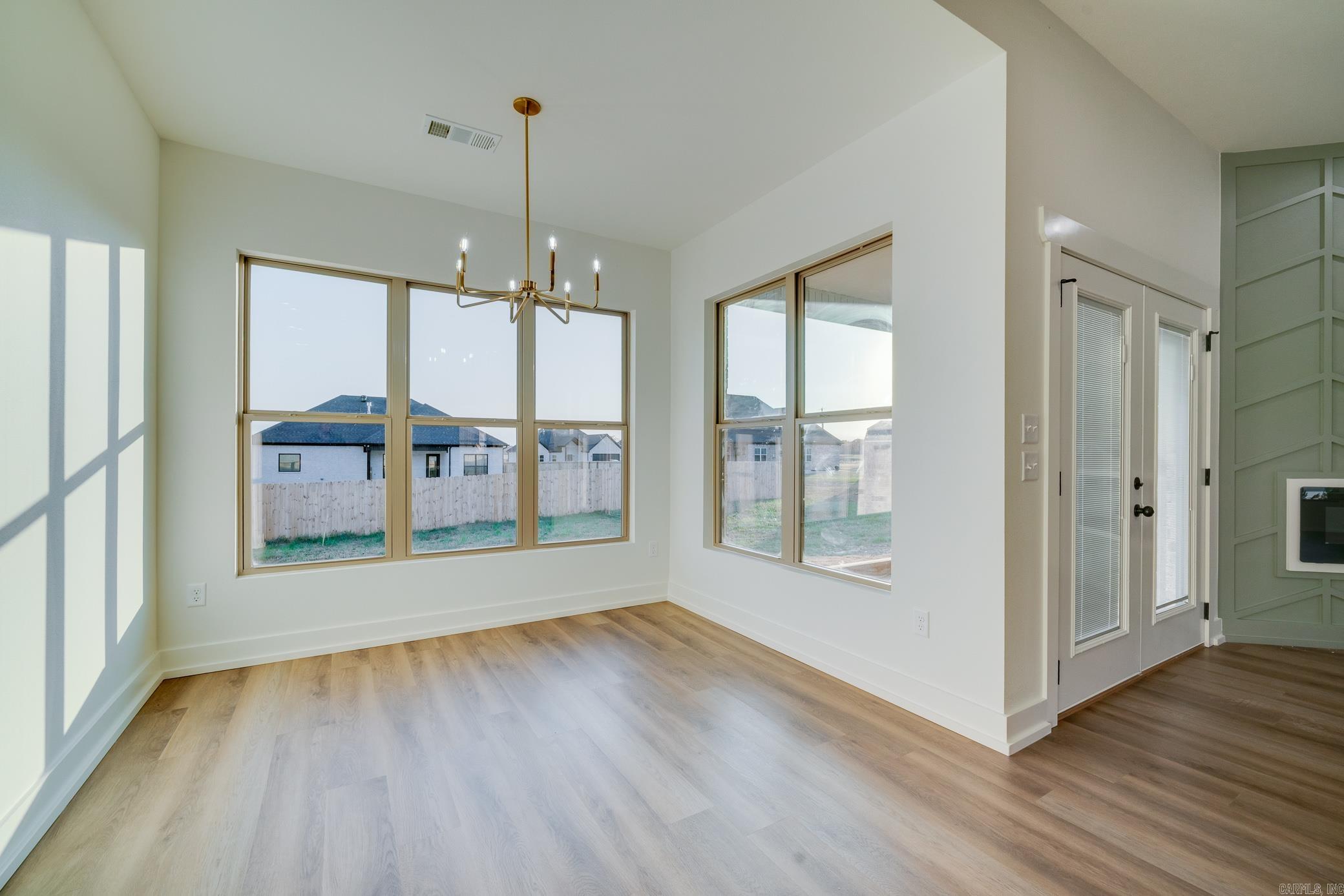 RIDGE VIEW - Residential