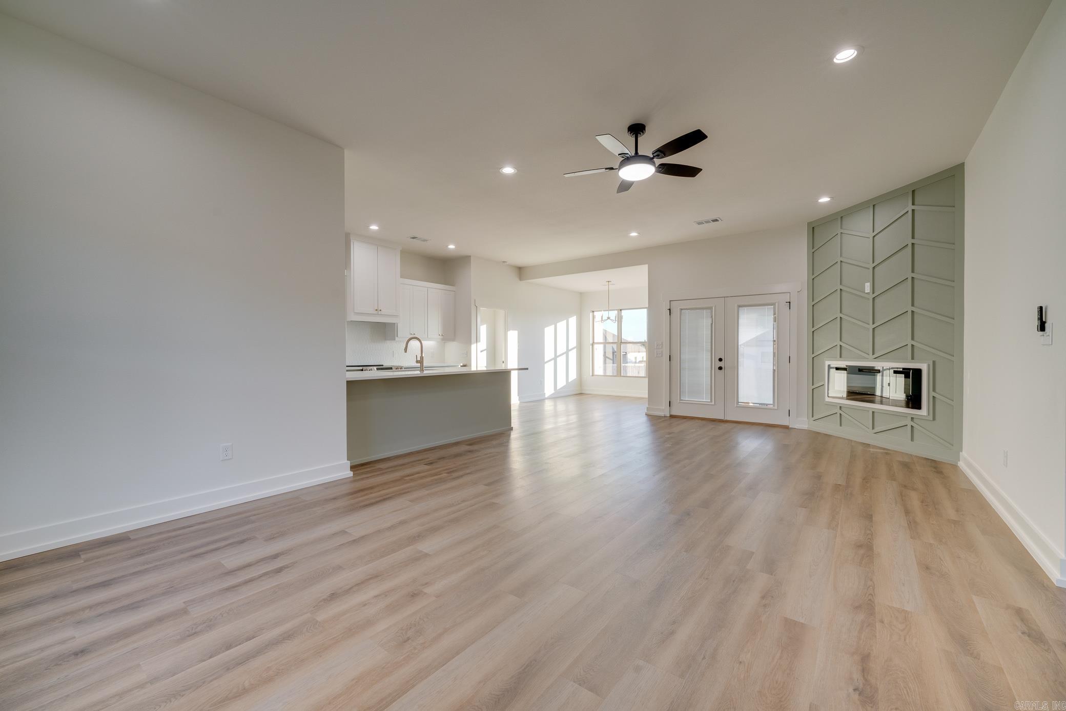 RIDGE VIEW - Residential