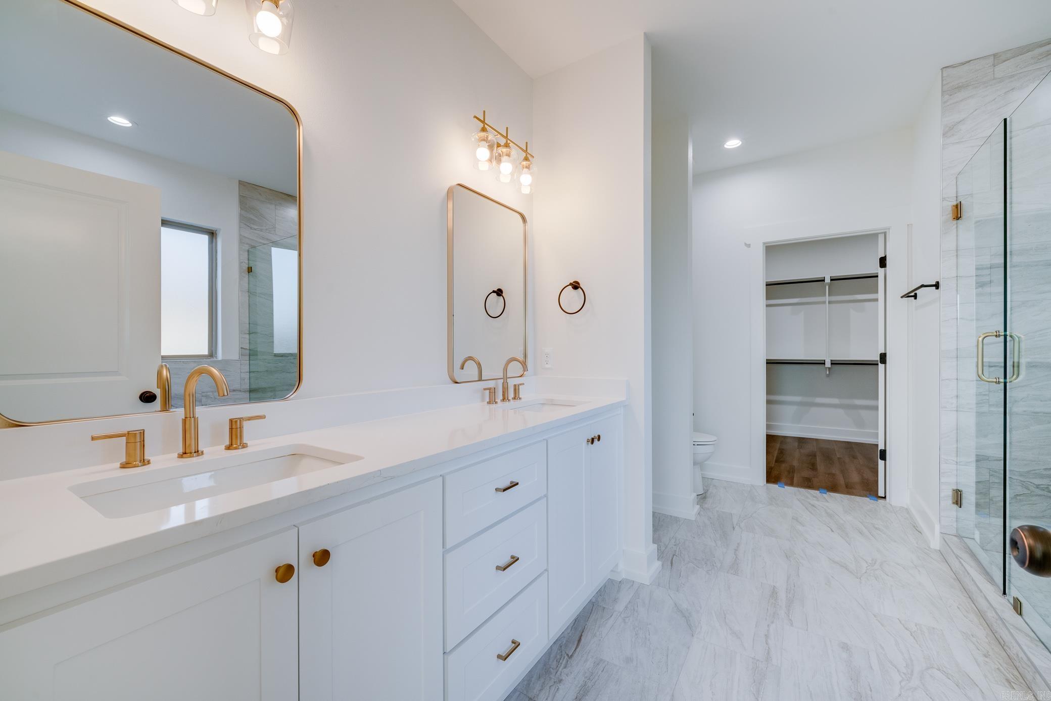 RIDGE VIEW - Residential