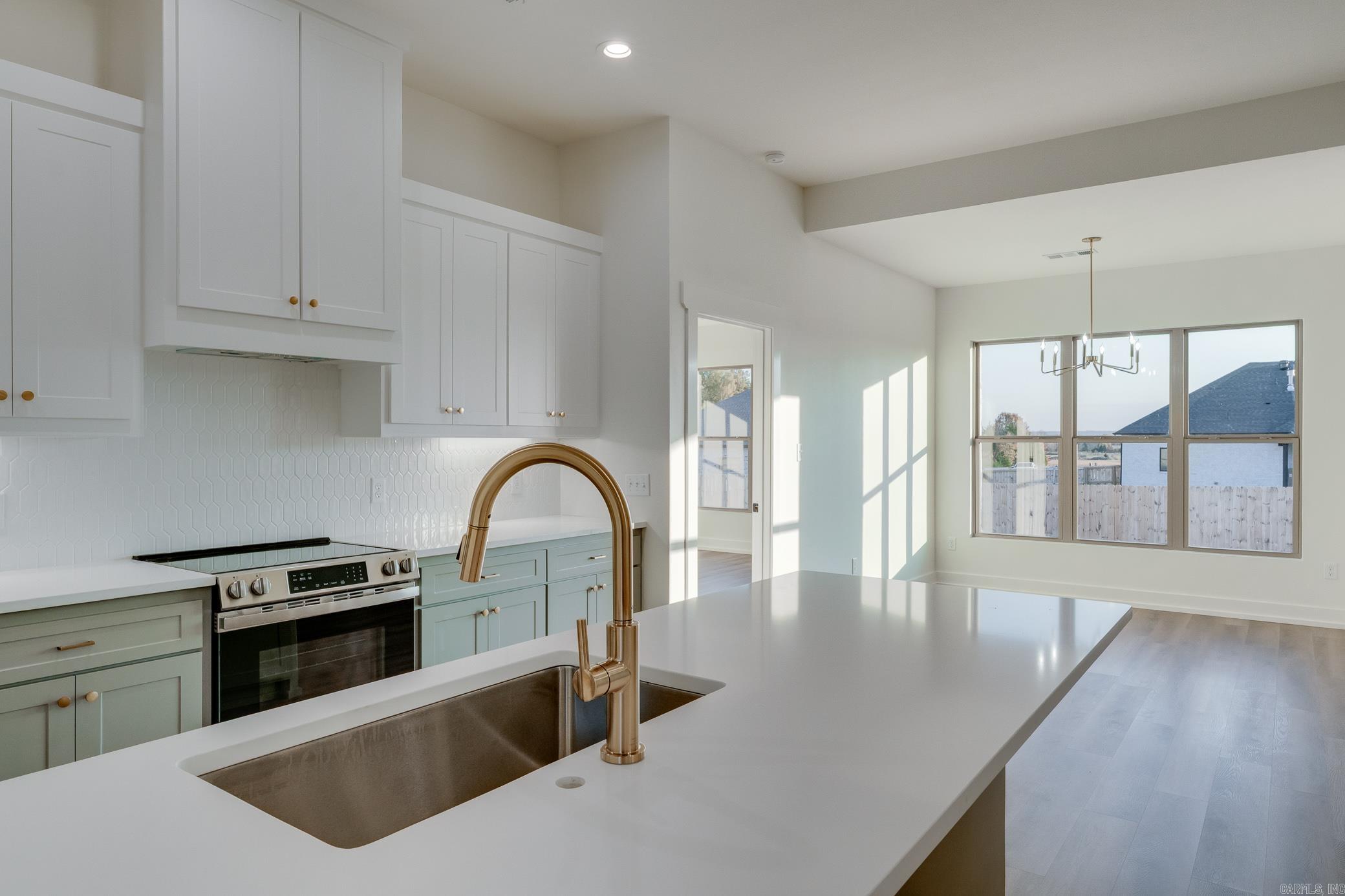 RIDGE VIEW - Residential