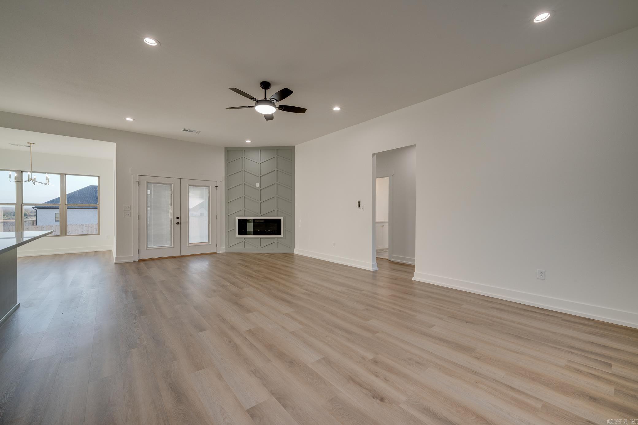 RIDGE VIEW - Residential