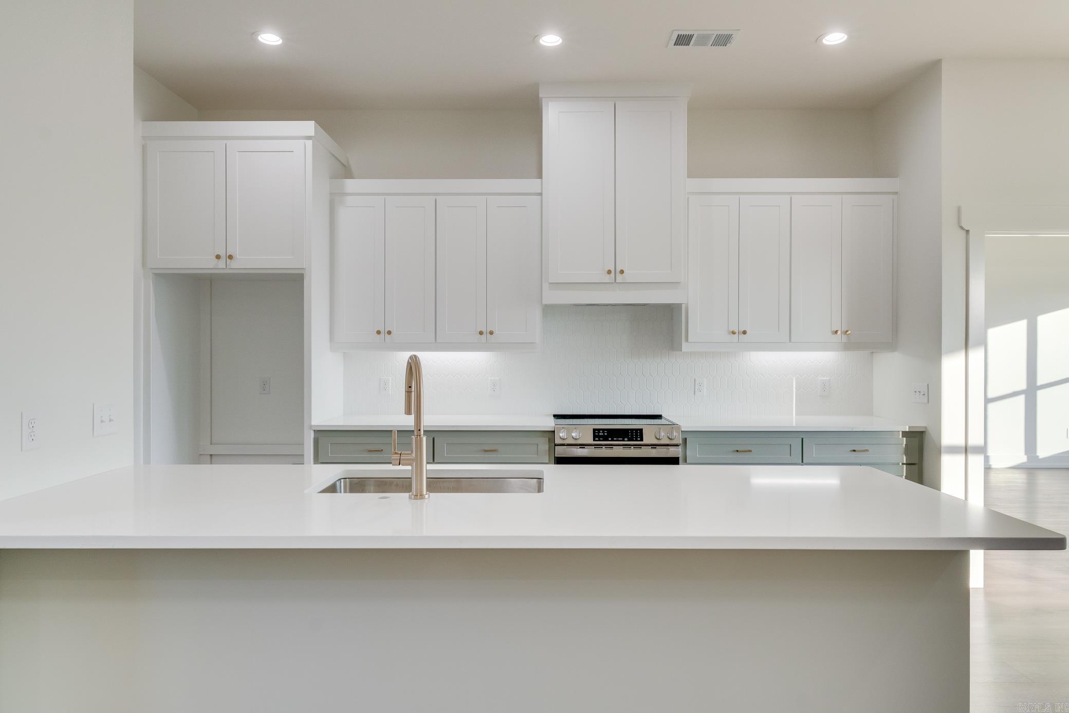 RIDGE VIEW - Residential