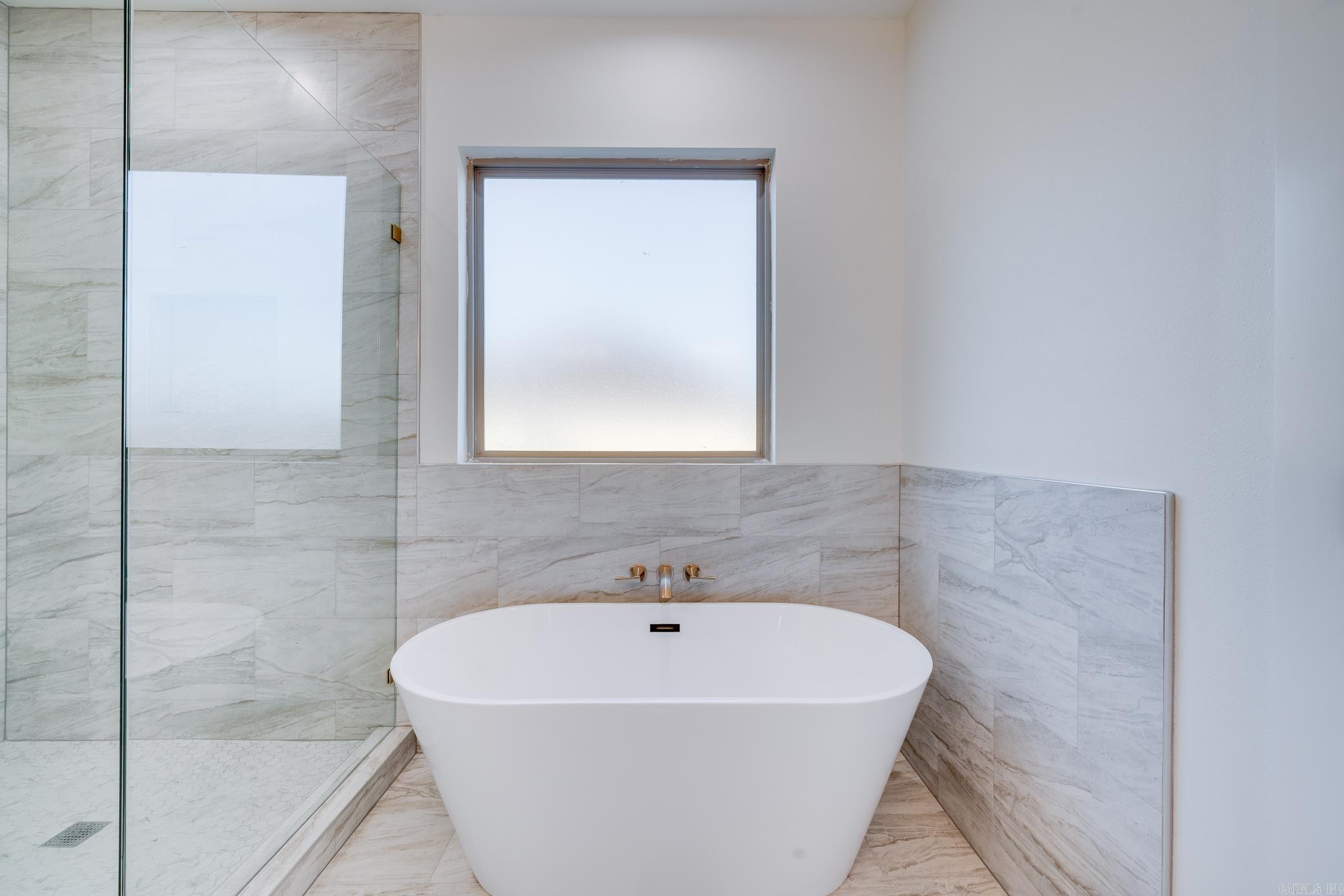 RIDGE VIEW - Residential