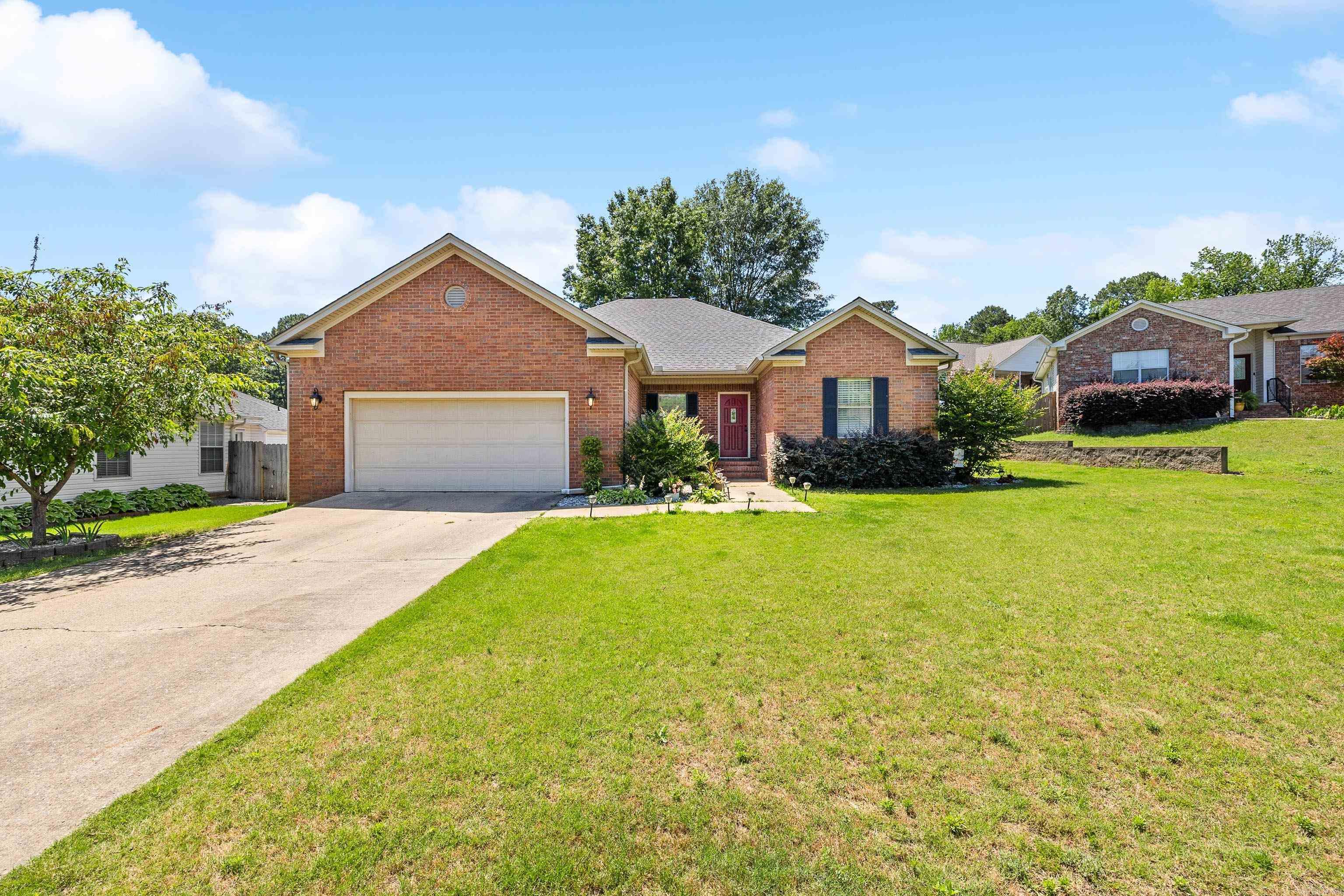 OLD SHENANDOAH - Residential