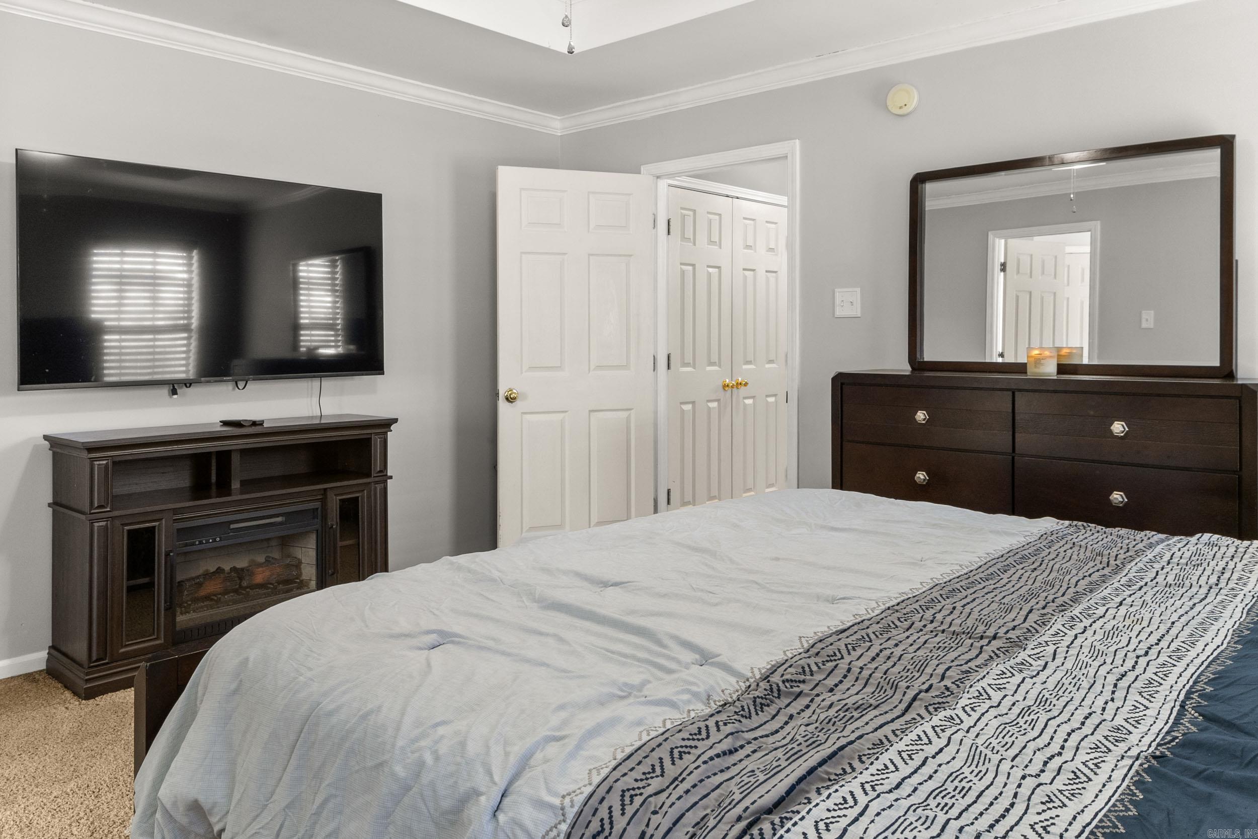 WOODBRIDGE - Residential