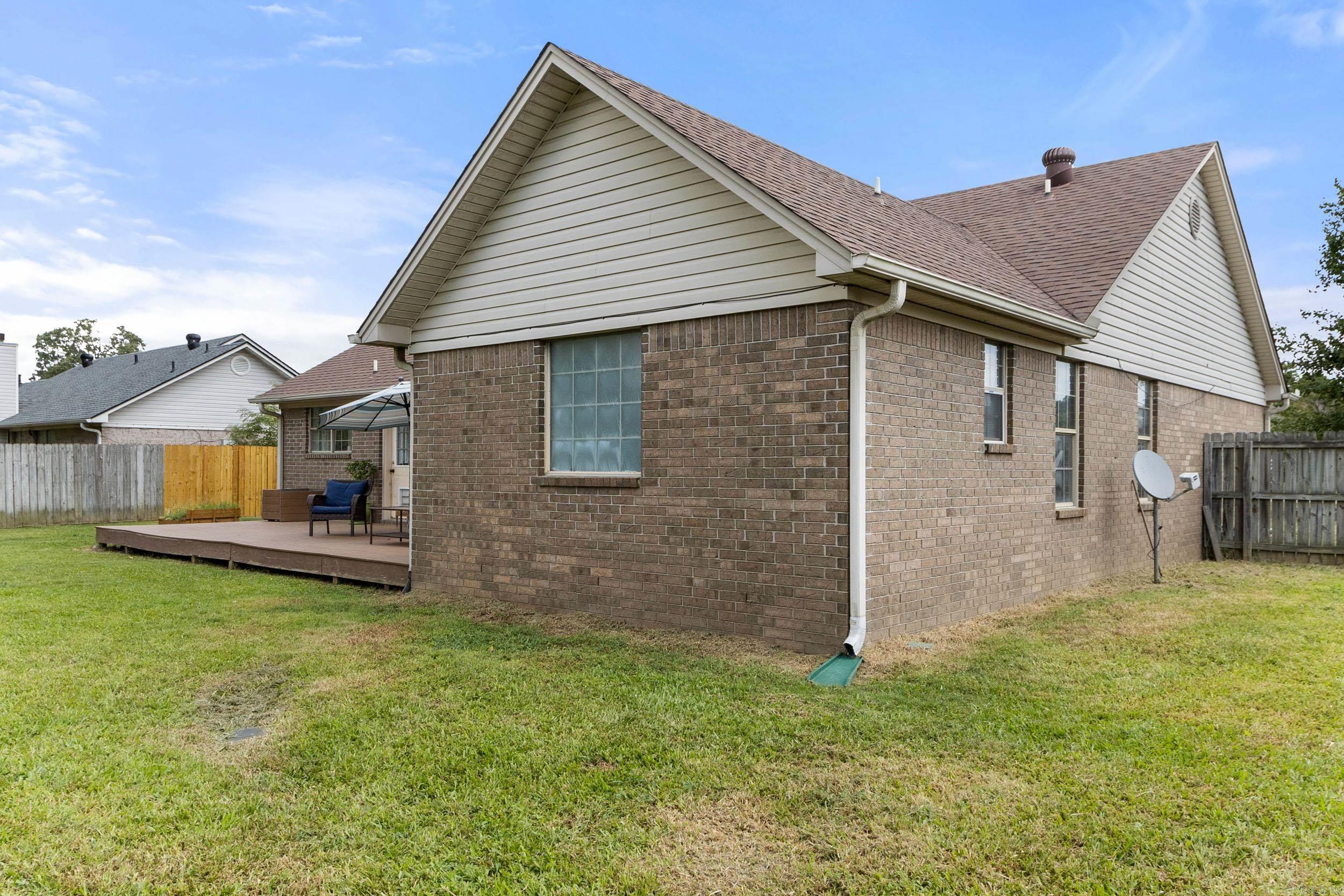 WOODBRIDGE - Residential