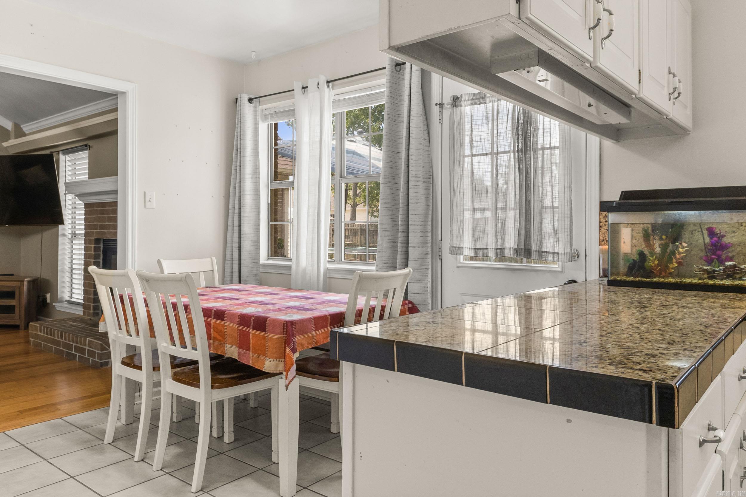 WOODBRIDGE - Residential