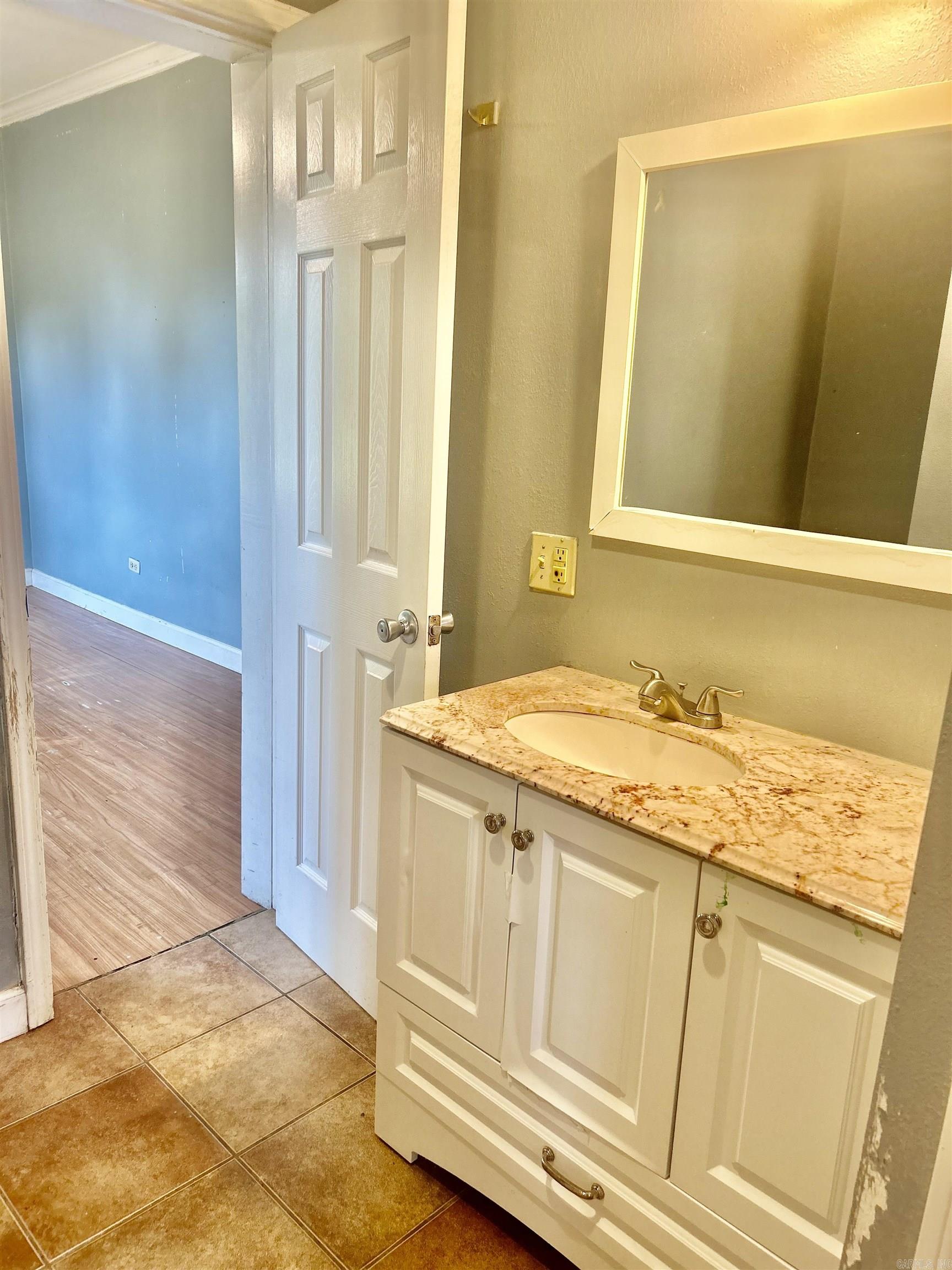 Russell - Residential