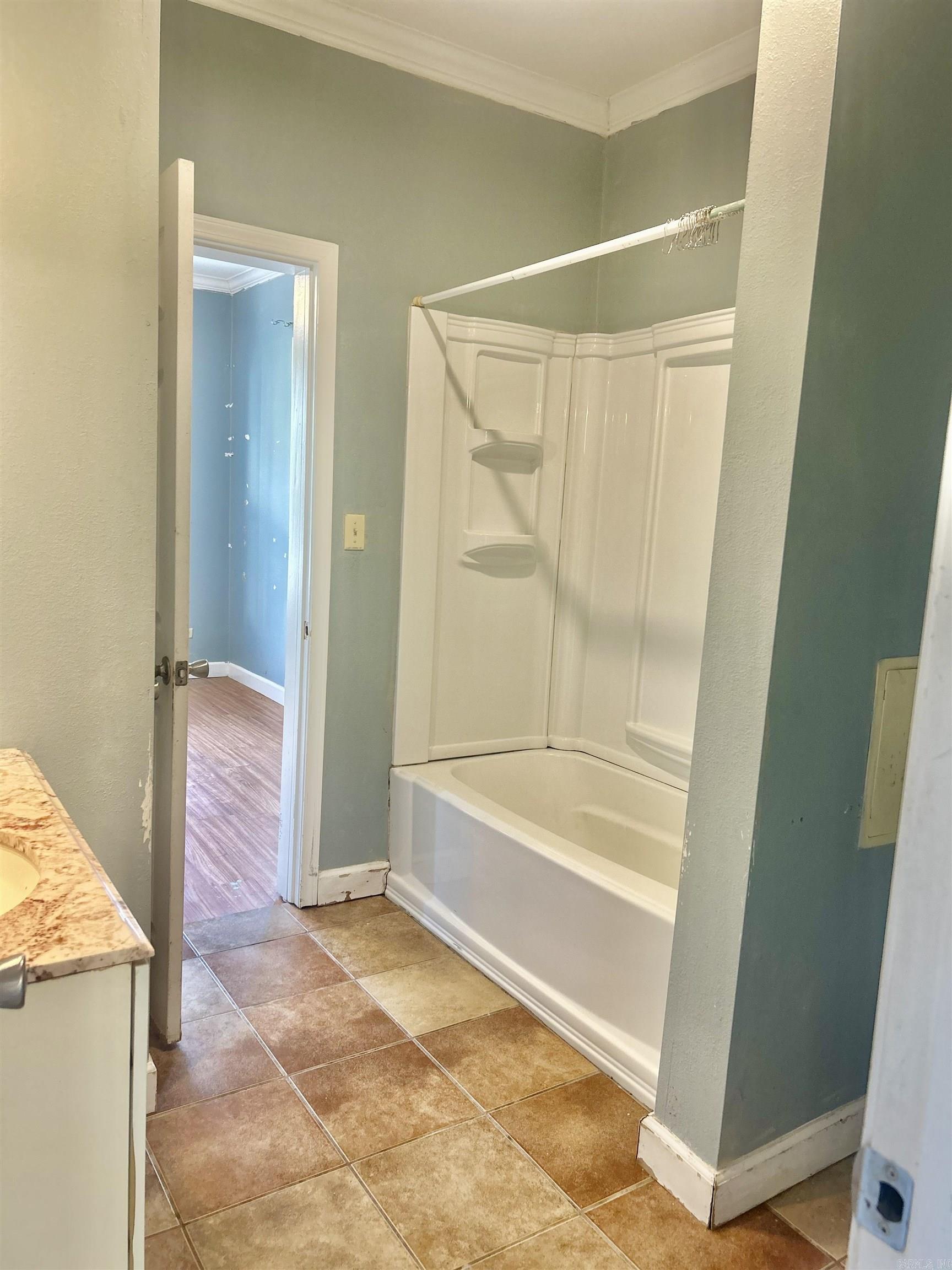 Russell - Residential