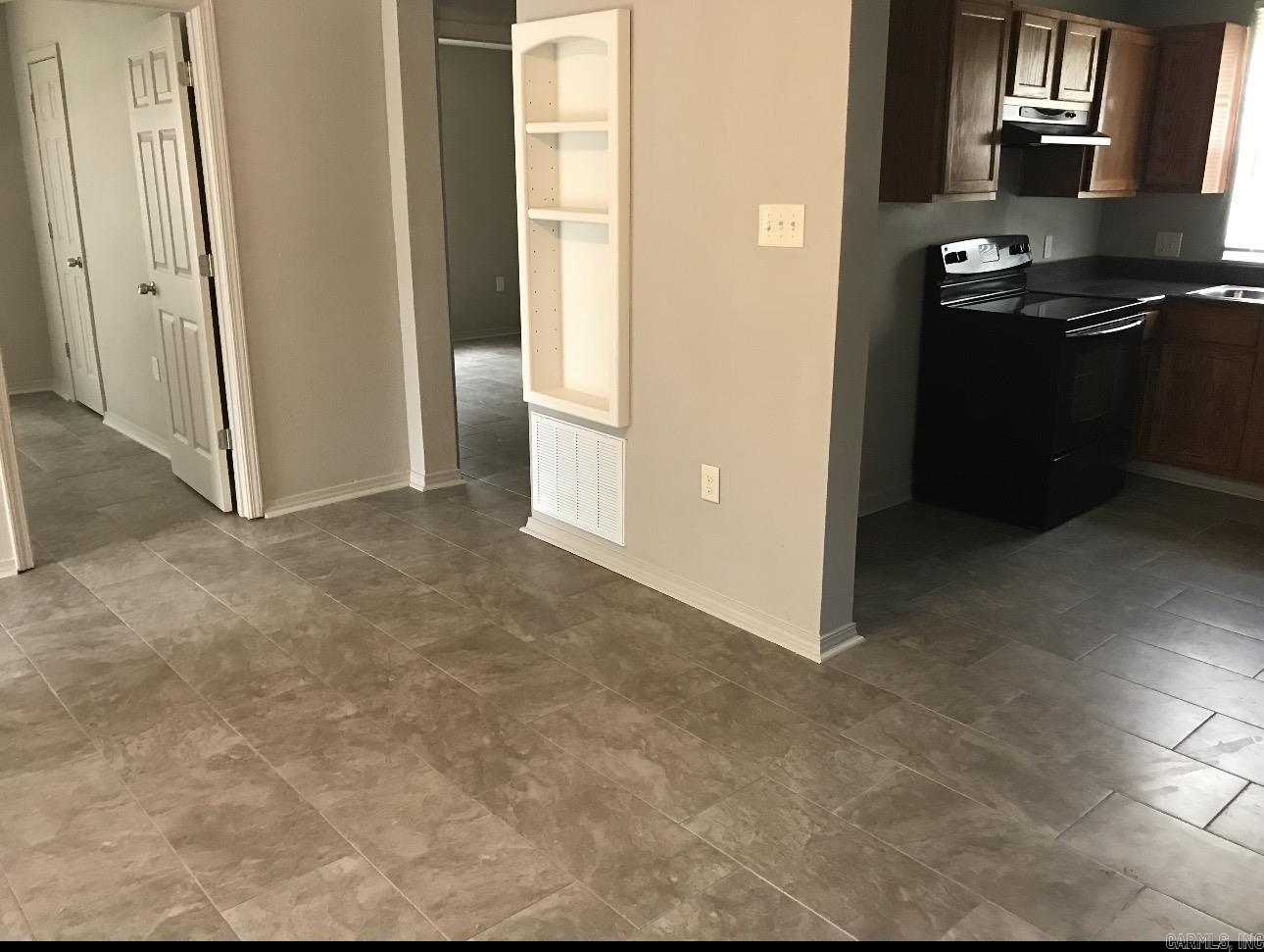 BARROW JOHN - Residential