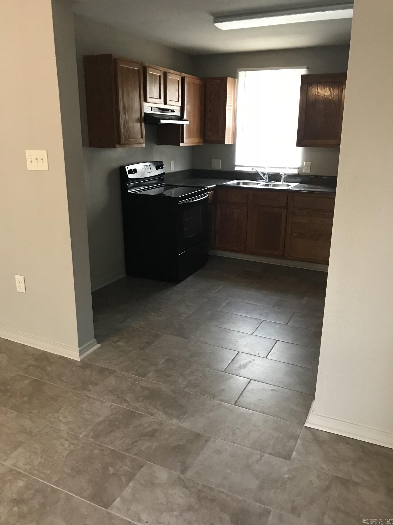 BARROW JOHN - Residential