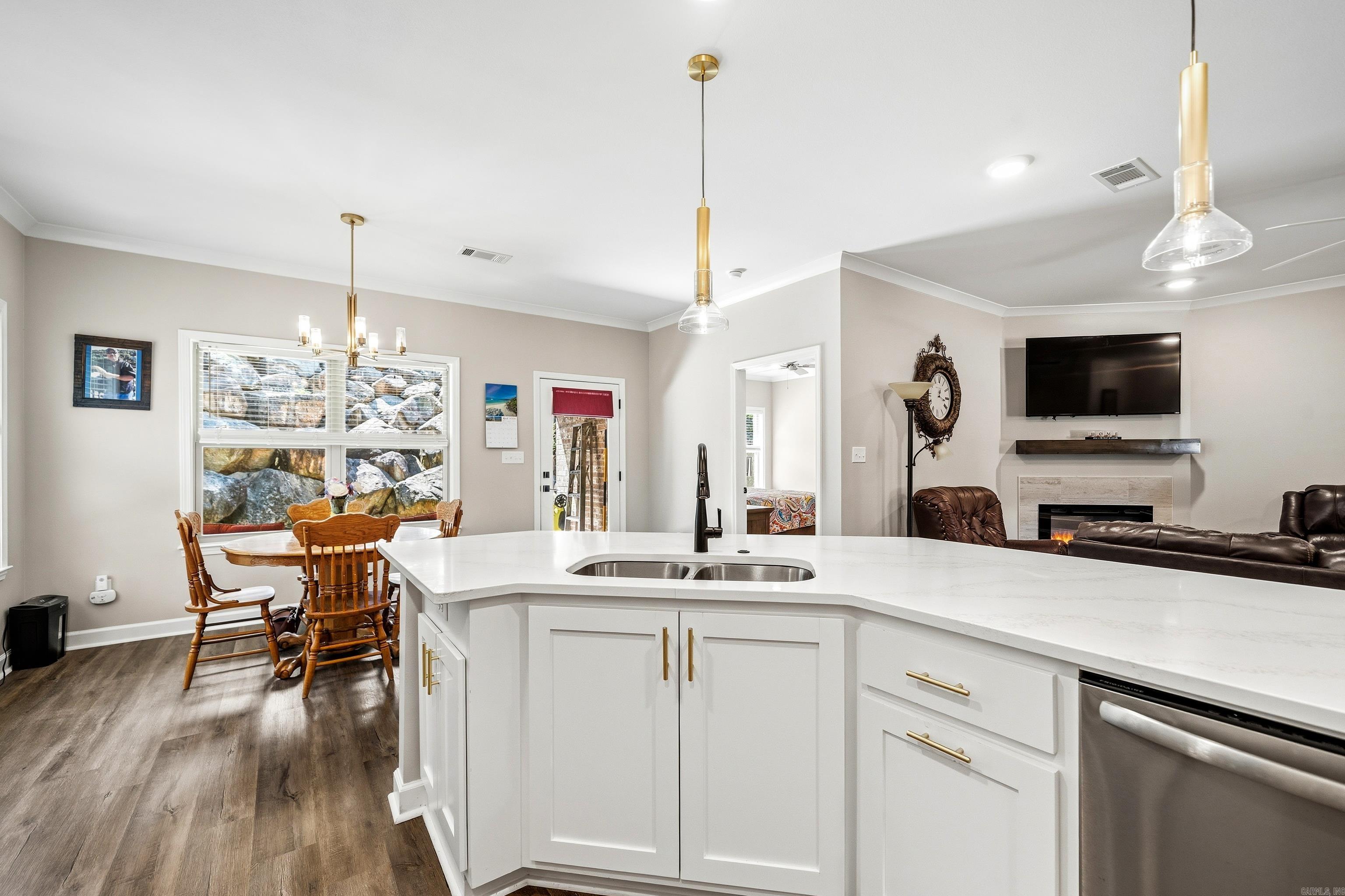 Forest Lakes - Residential