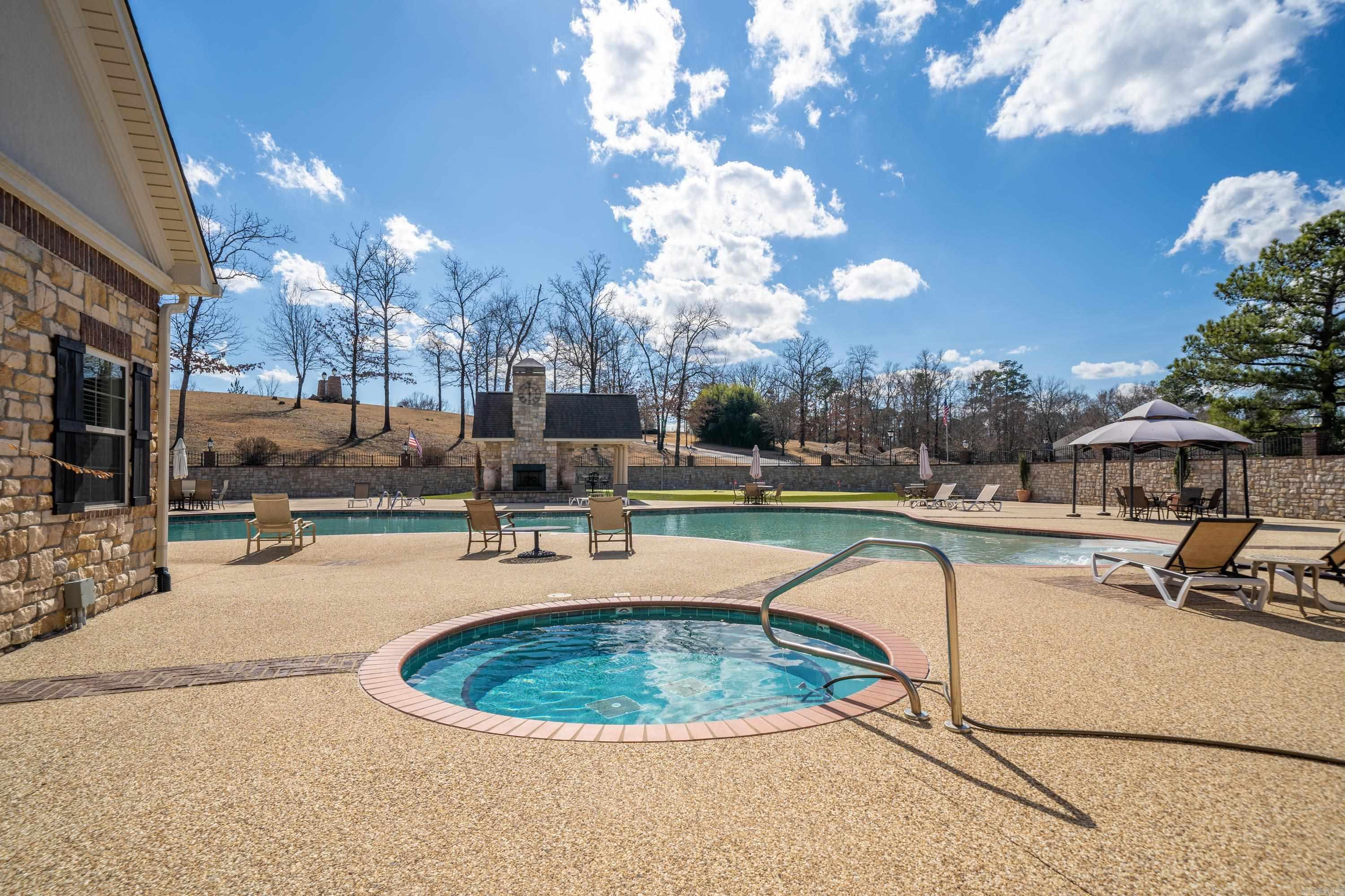 Forest Lakes - Residential