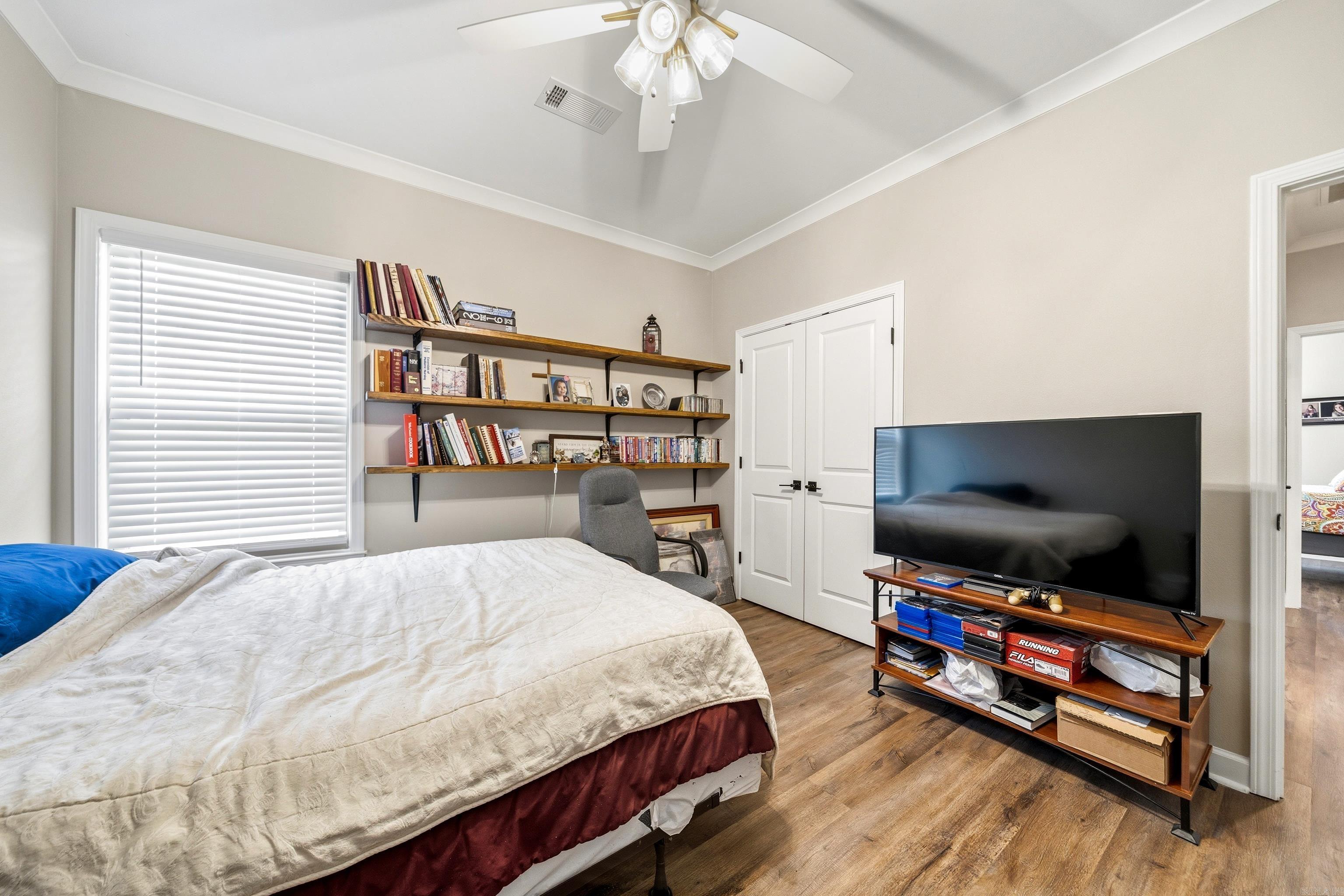 Forest Lakes - Residential