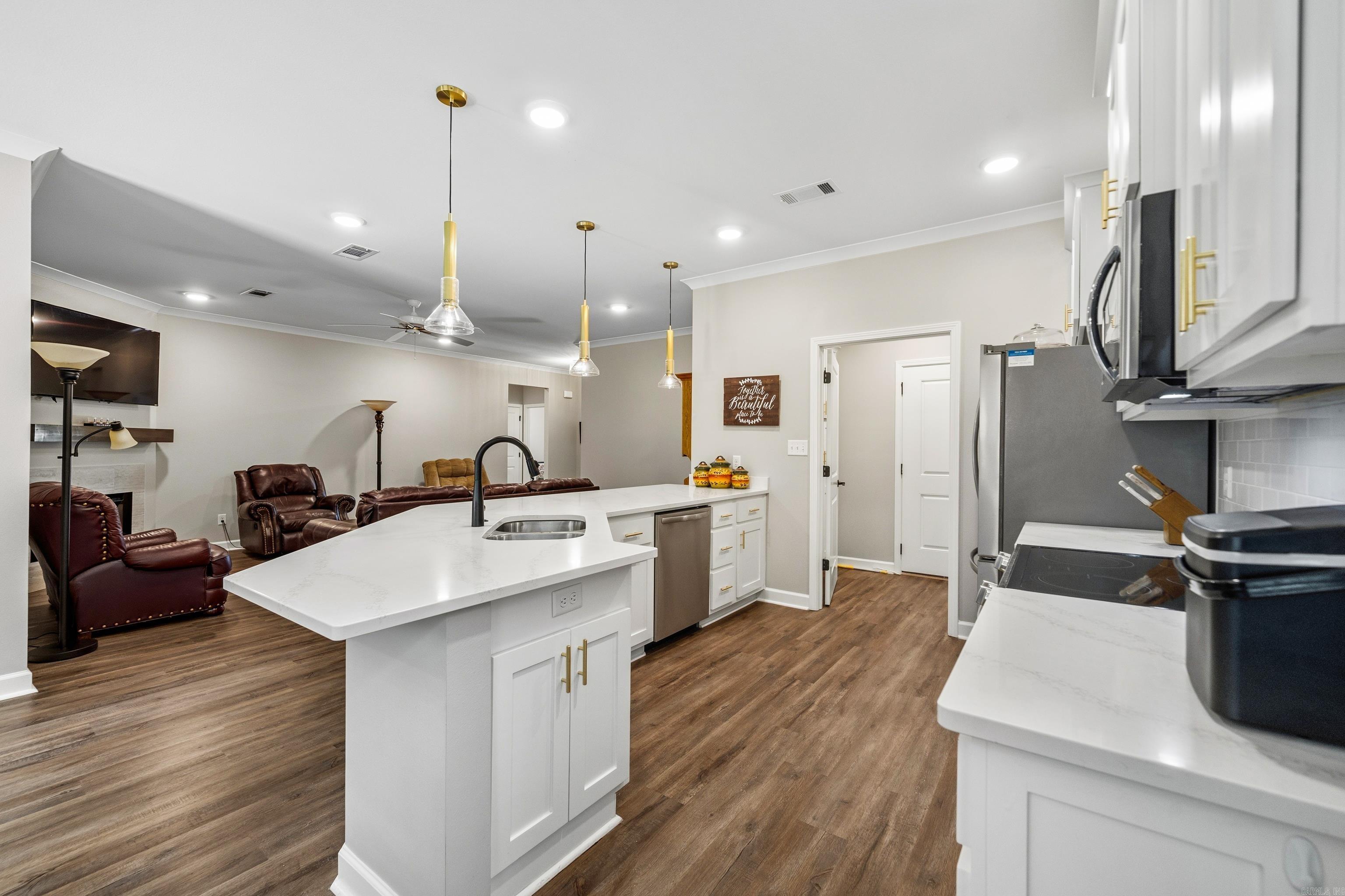 Forest Lakes - Residential