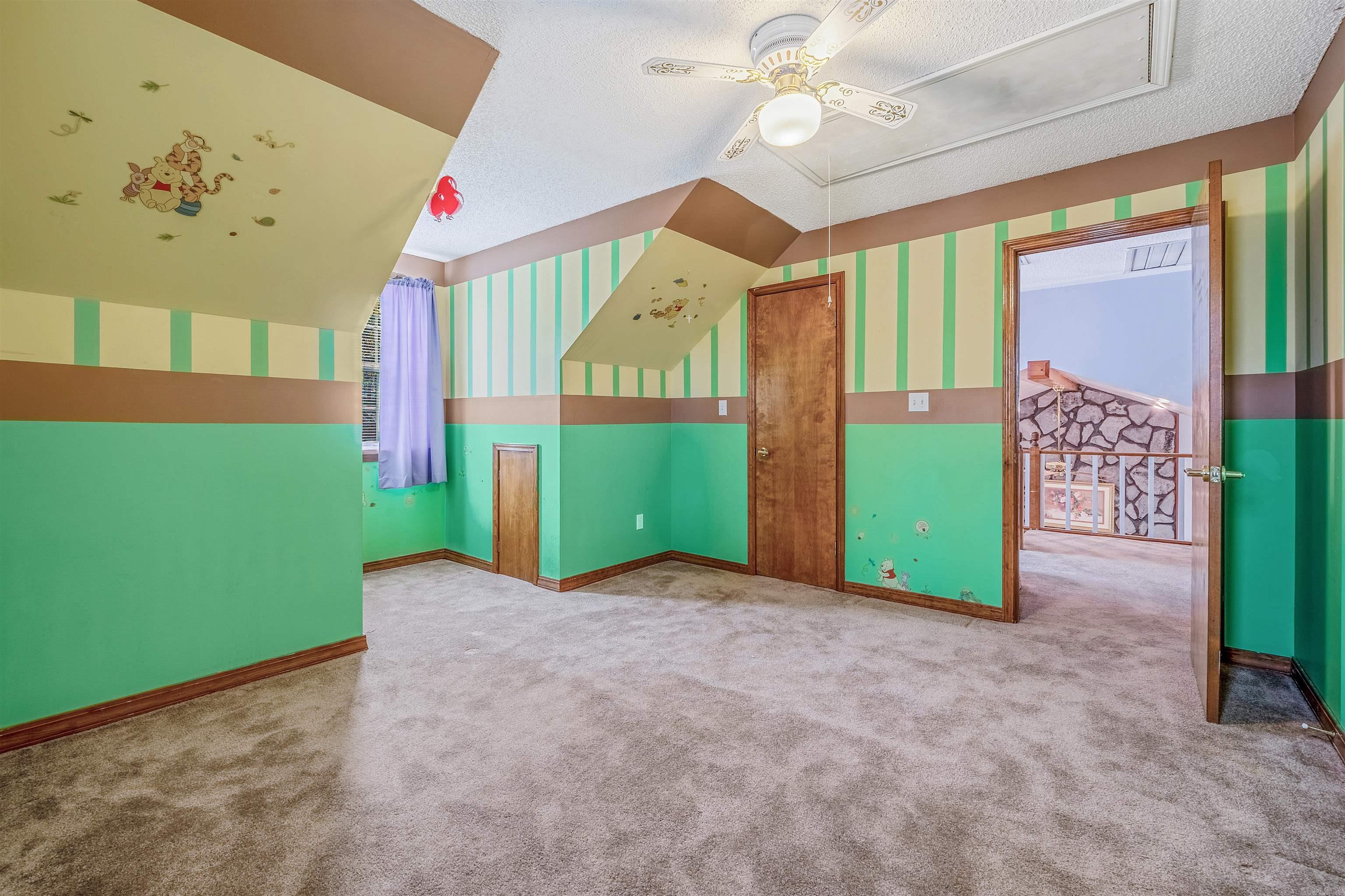 PINE VALLEY EST - Residential