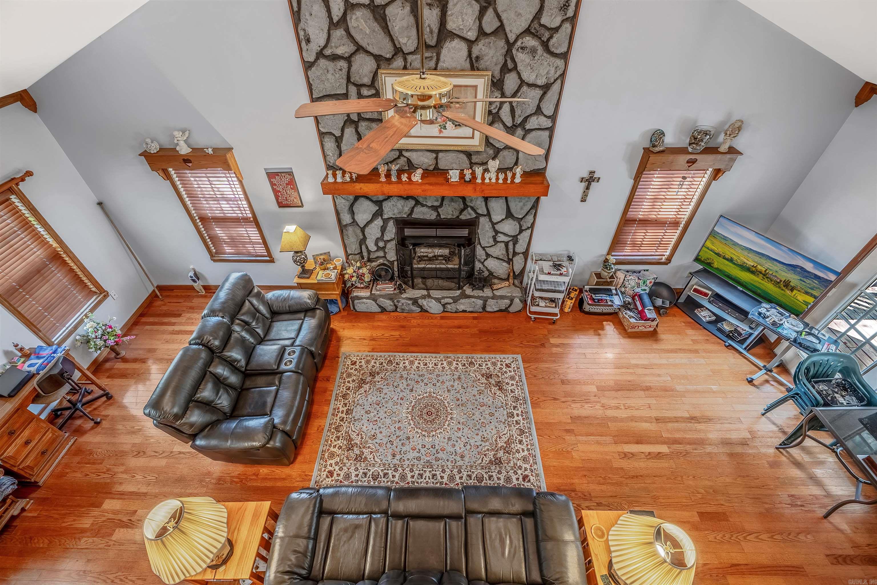 PINE VALLEY EST - Residential