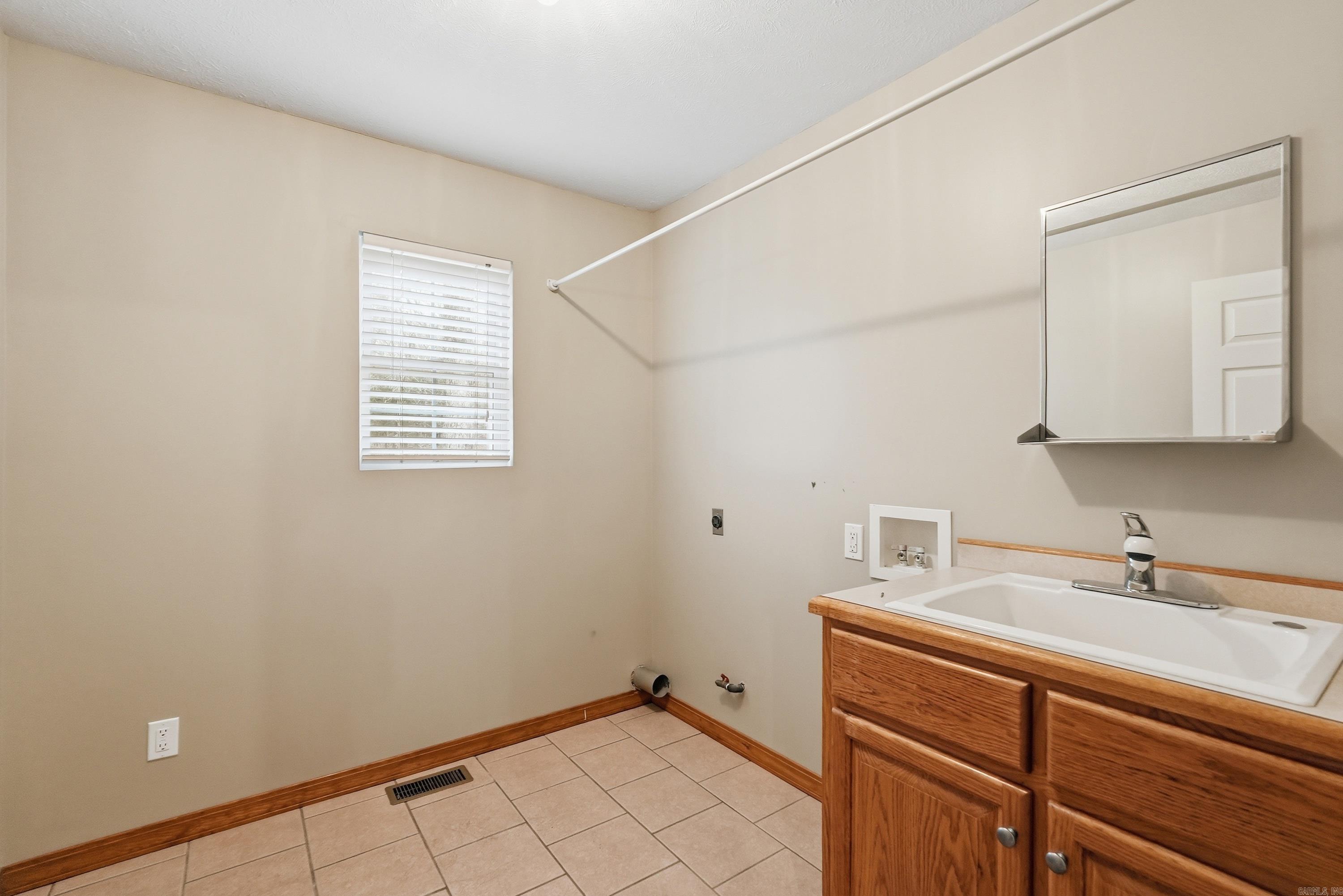 FOX RUN VILLAGE - Residential